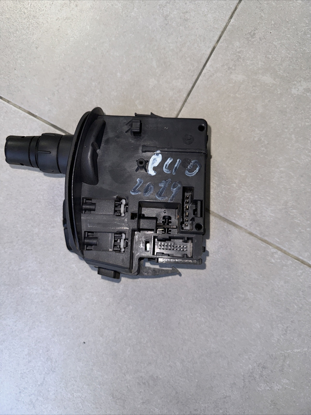 88103003 INTERRUTTORE TERGICRISTALLO 2008 Renault Kangoo/Grand Kangoo