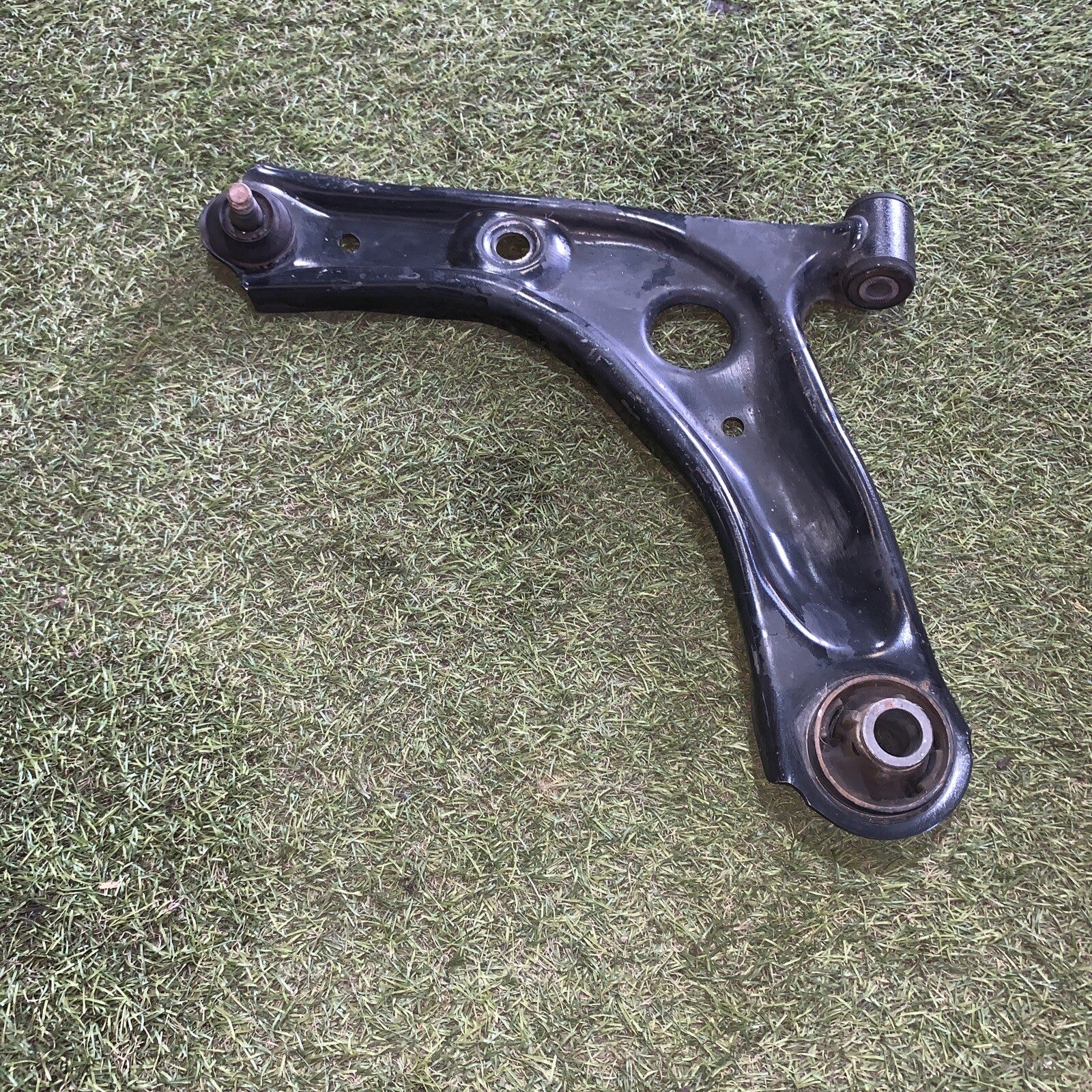 BRACCIO OSCILLANTE ANTERIORE SINISTRO CITROEN C1 1.0 B