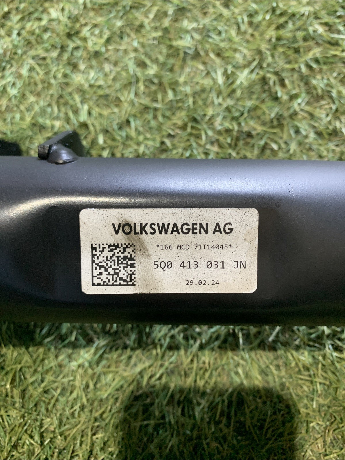 Ammortizzatore Anteriore Sinistra Volkswagen T-roc 1.5 Benzina 5Q0413031JN