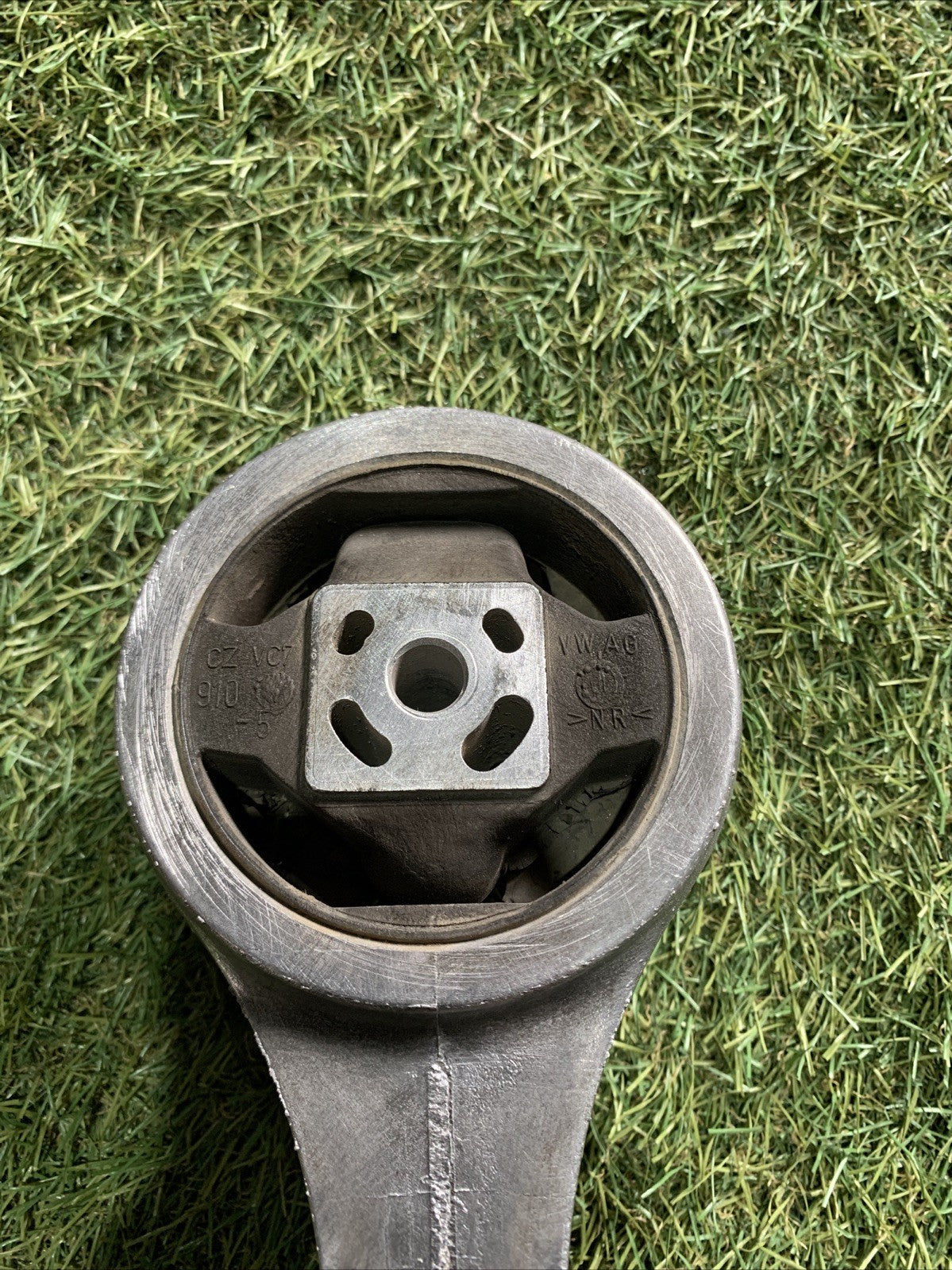 Supporto Cambio Audi A1 2010 1.6 Diesel 6Q0199851AP