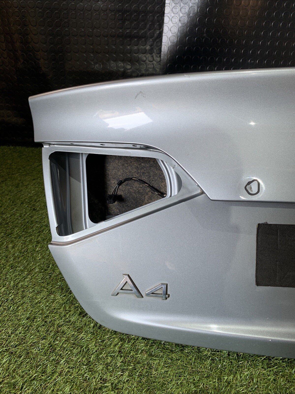 cofano baule bagagliaio posteriore audi A4 berlina 2010