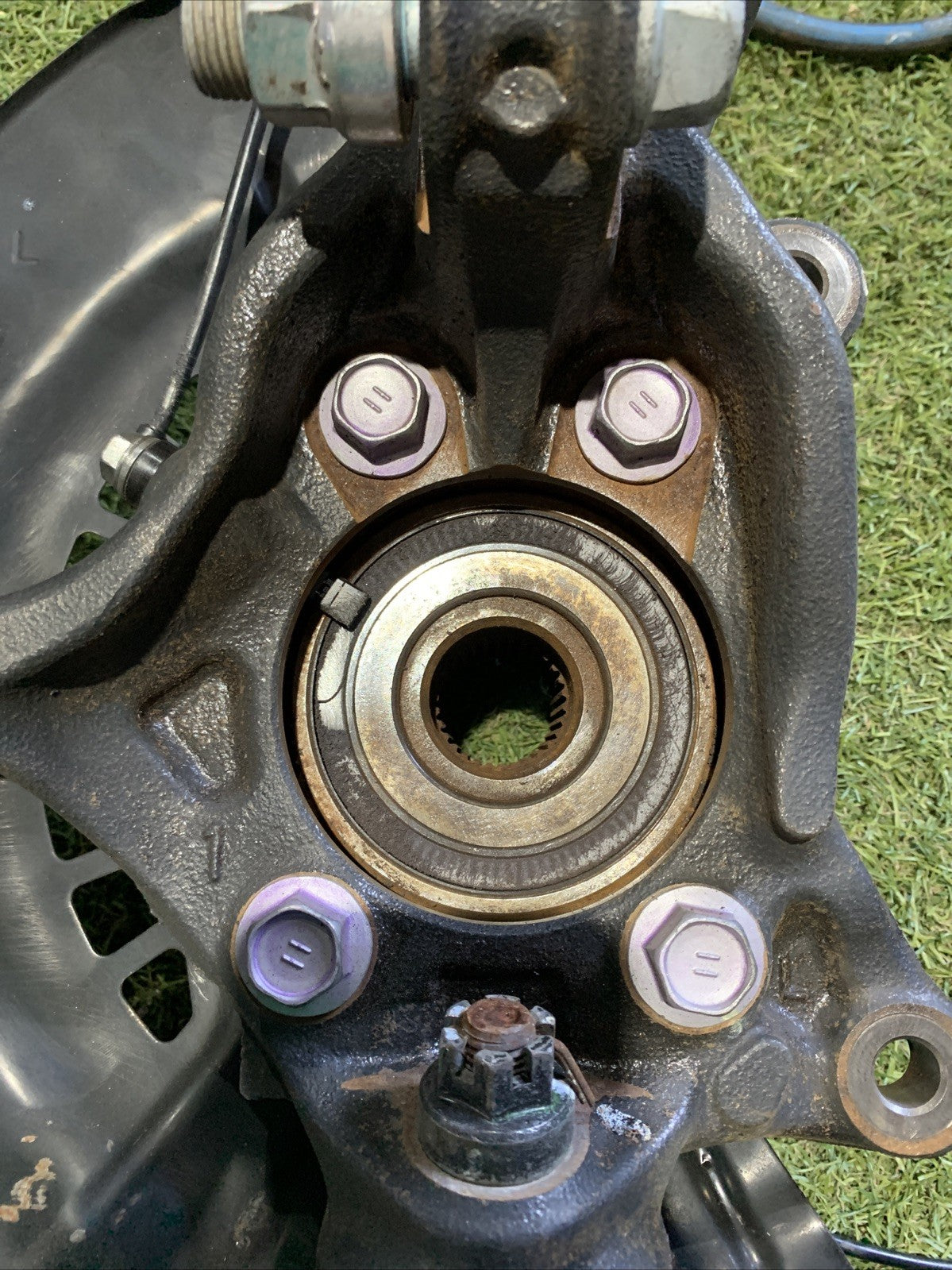 Mozzo Montante Fusello Anteriore Sinistro Toyota Rav 4 2019 2.5 Hybrid 