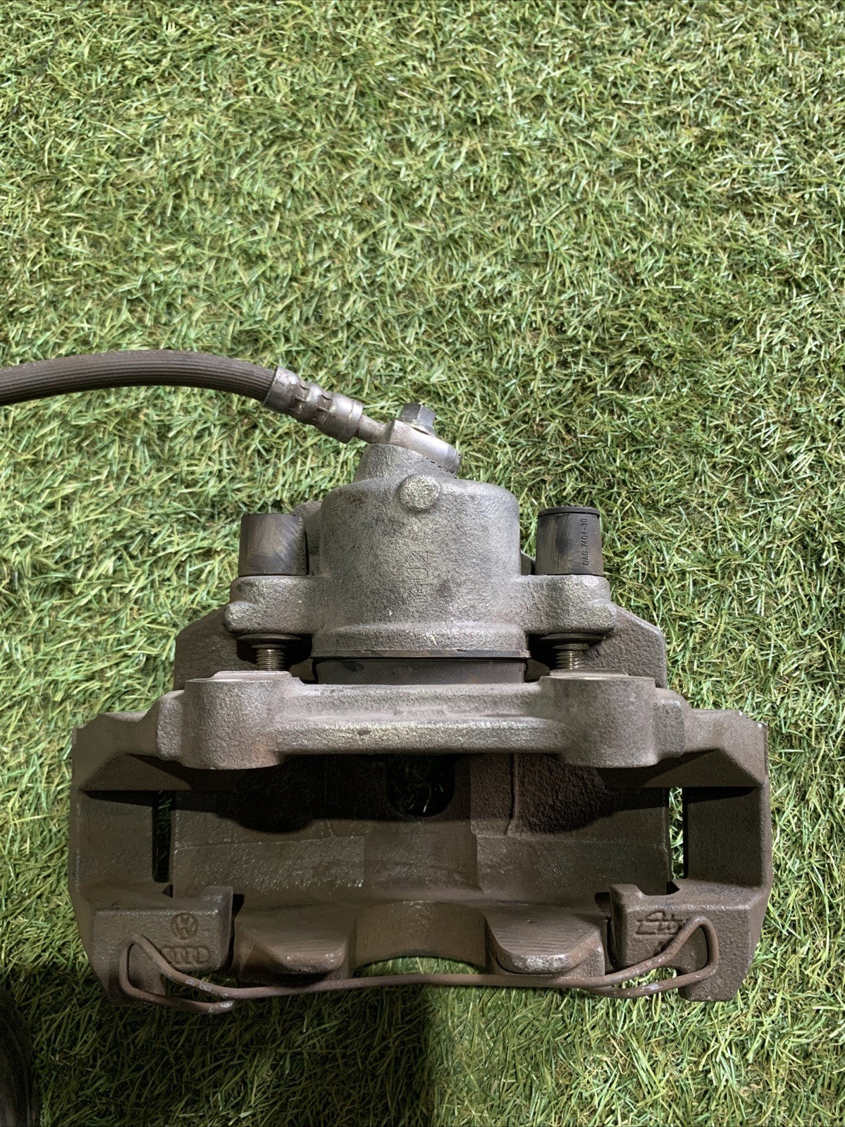 PINZA FRENO ANTERIORE SINISTRA AUDI A1 2010 1.6 DIESEL 1K0615123E