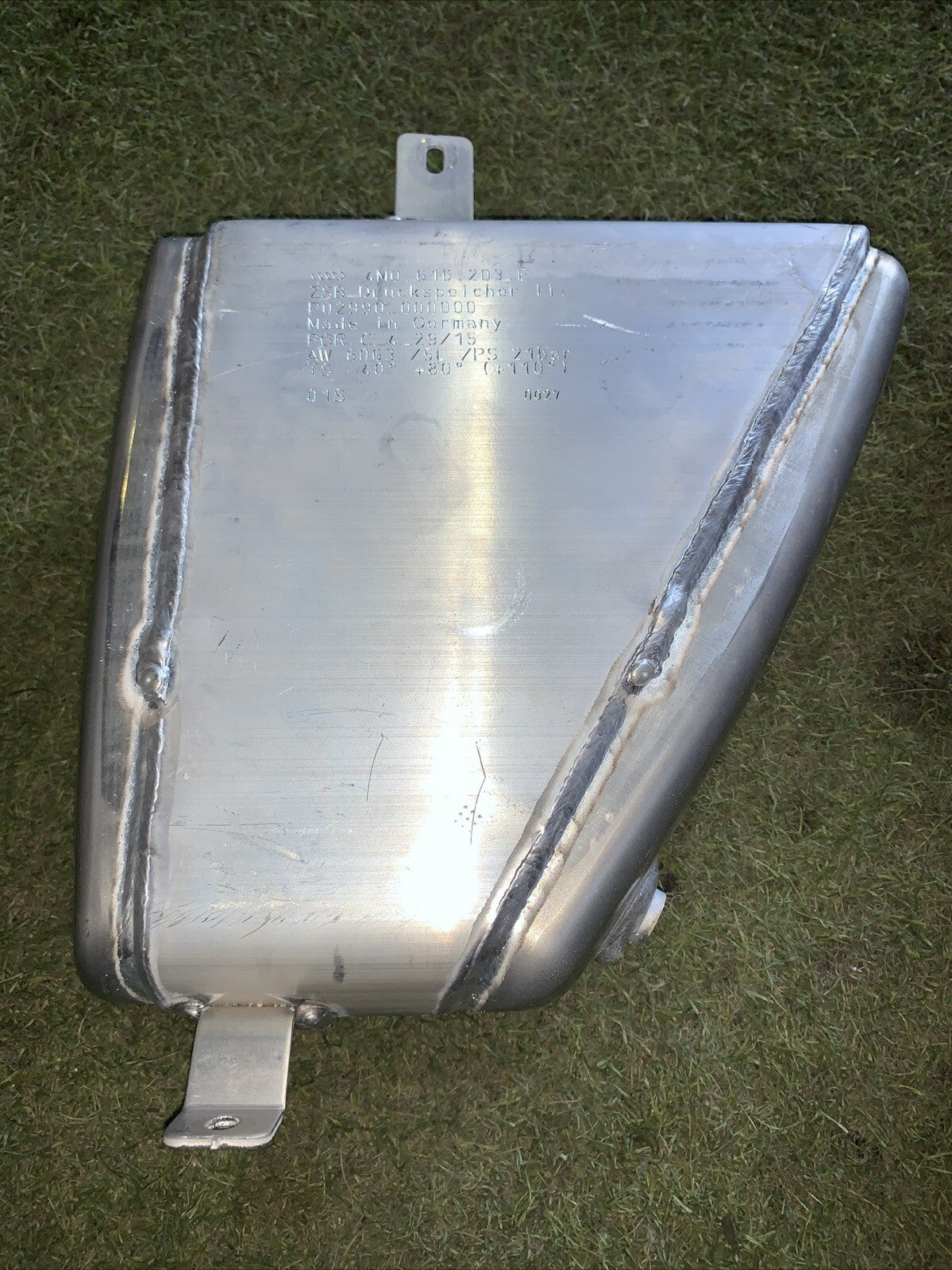 Accumulatore Di Pressione Ammortizzatori Audi Q7 2016 3.0 Diesel 4M0616203E