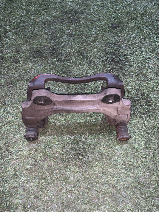 Porta pinza anteriore Sx Fiat Bravo 1.6