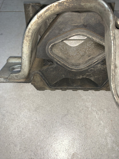 SUPPORTO MOTORE ANTERIORE DESTRO ORIGINALE FIAT 500 PANDA 1,3 MULTIJET 51730868