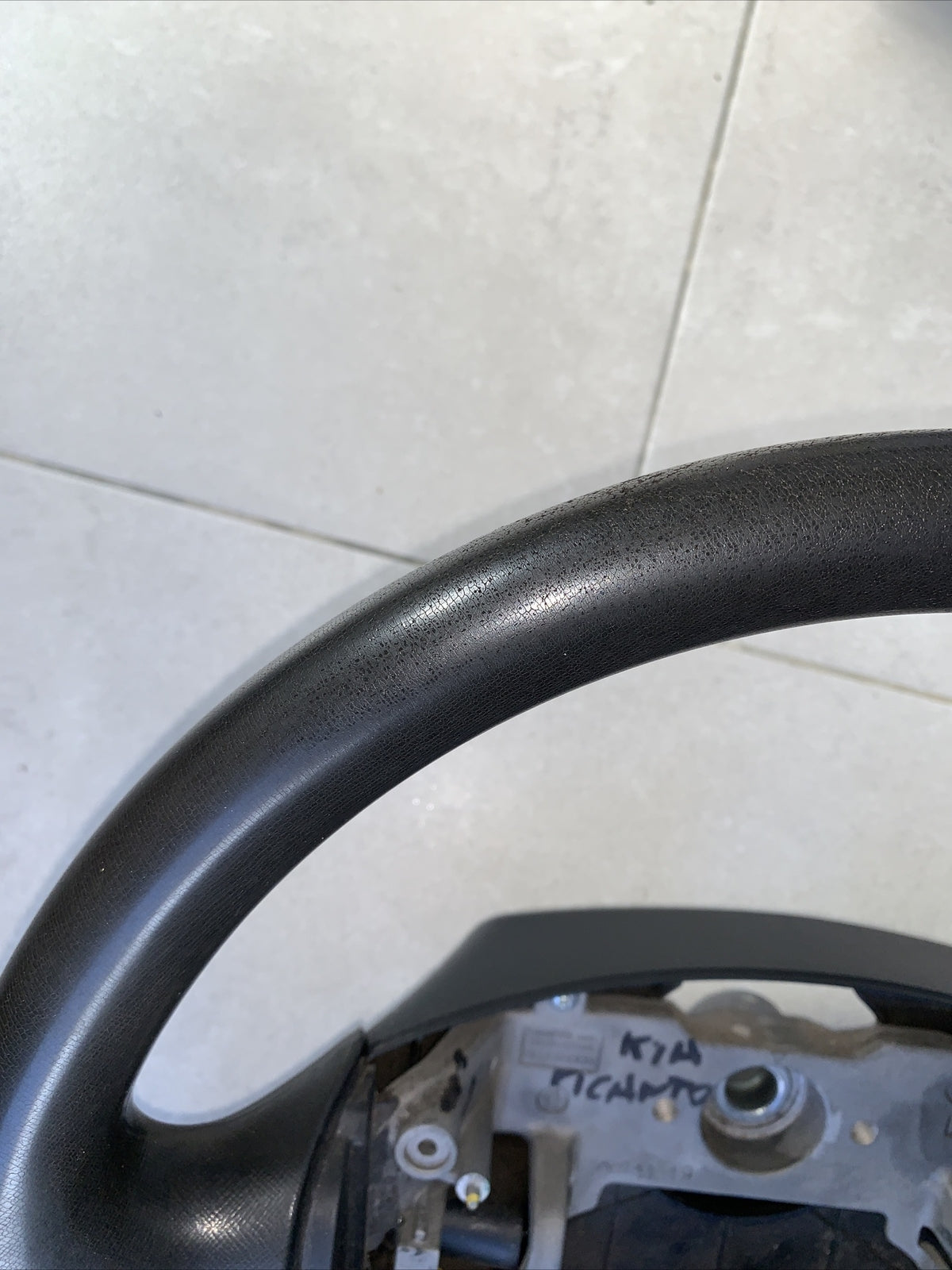 5611007700VA VOLANTE KIA PICANTO 1.0 46KW 5P B 5M (2010)