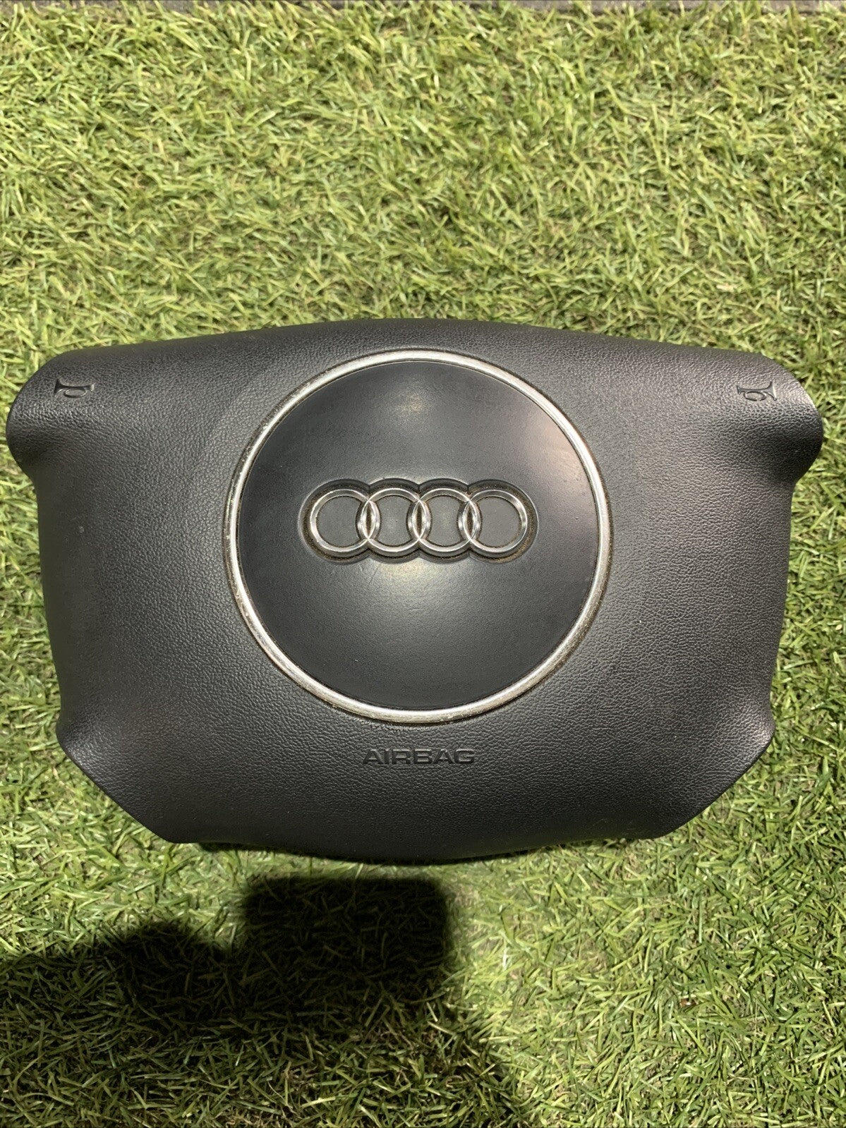 Airbag Volante Audi A4 2002 8E0880201AE
