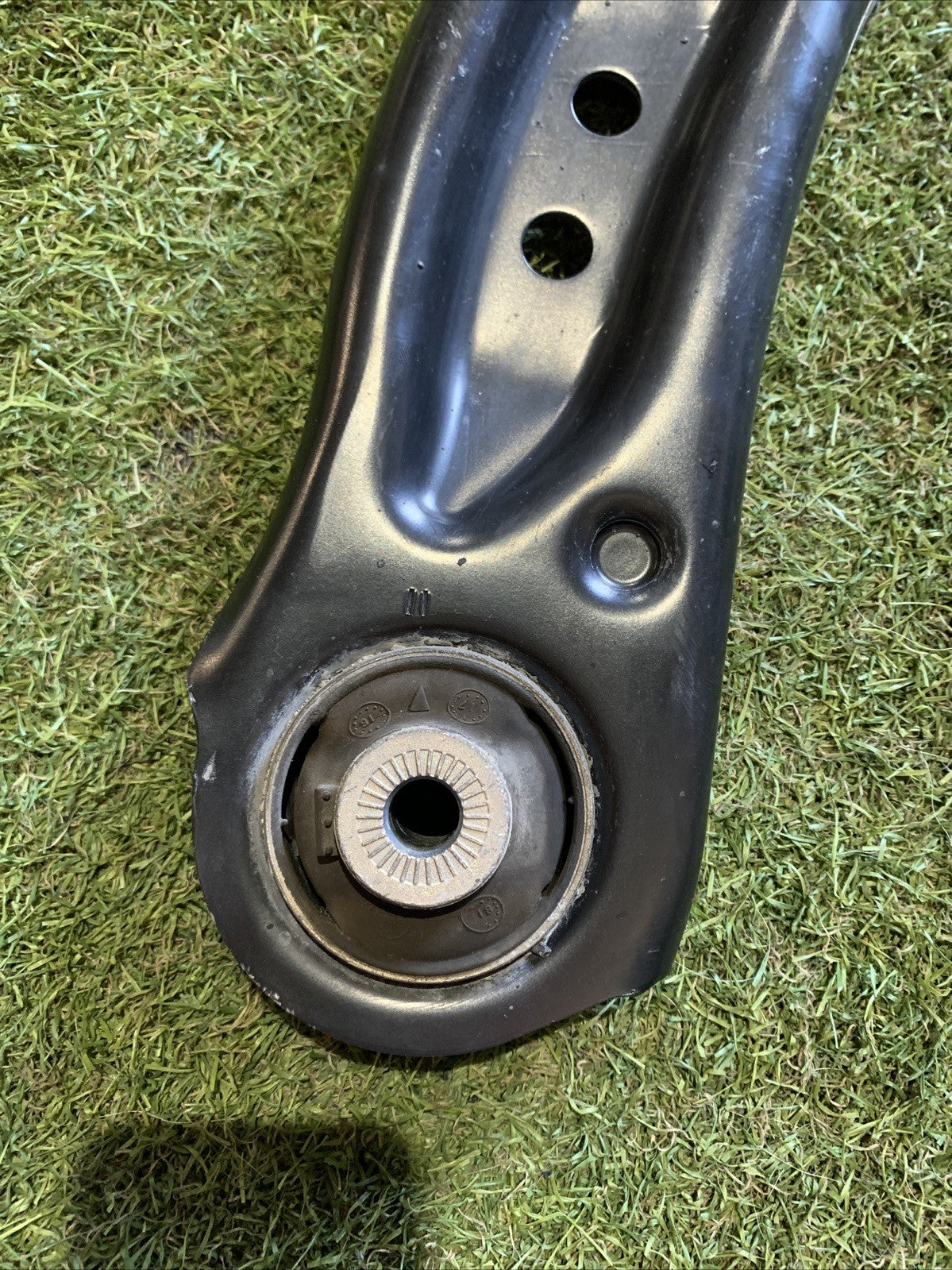 Braccio Oscillante Anteriore Destro Audi Q2 2018 81A407152C