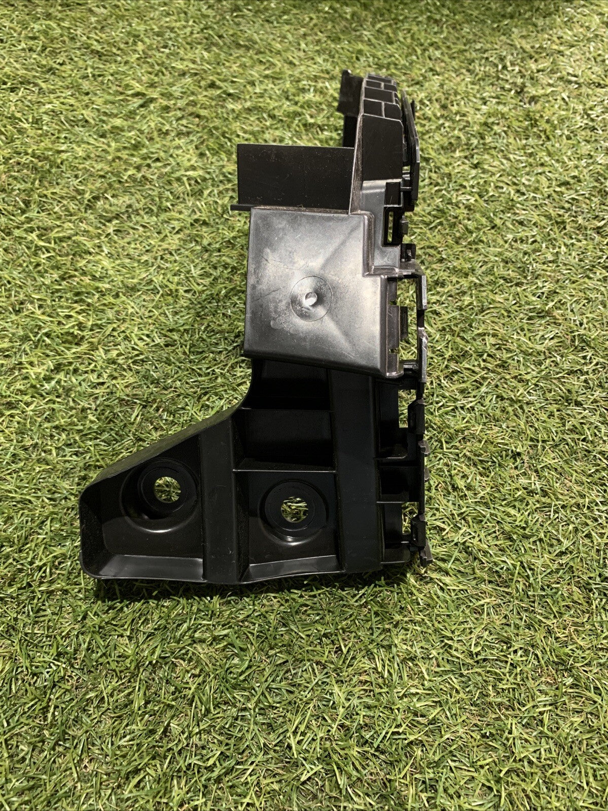 5H6807393E SUPPORTO PARAURTI POSTERIORE LATO SINISTRO VOLKSWAGEN GOLF 8