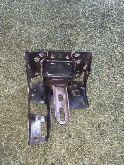 SUPPORTO MOTORE PEUGEOT 2008 1° Serie 9801521580 Diesel 1.4