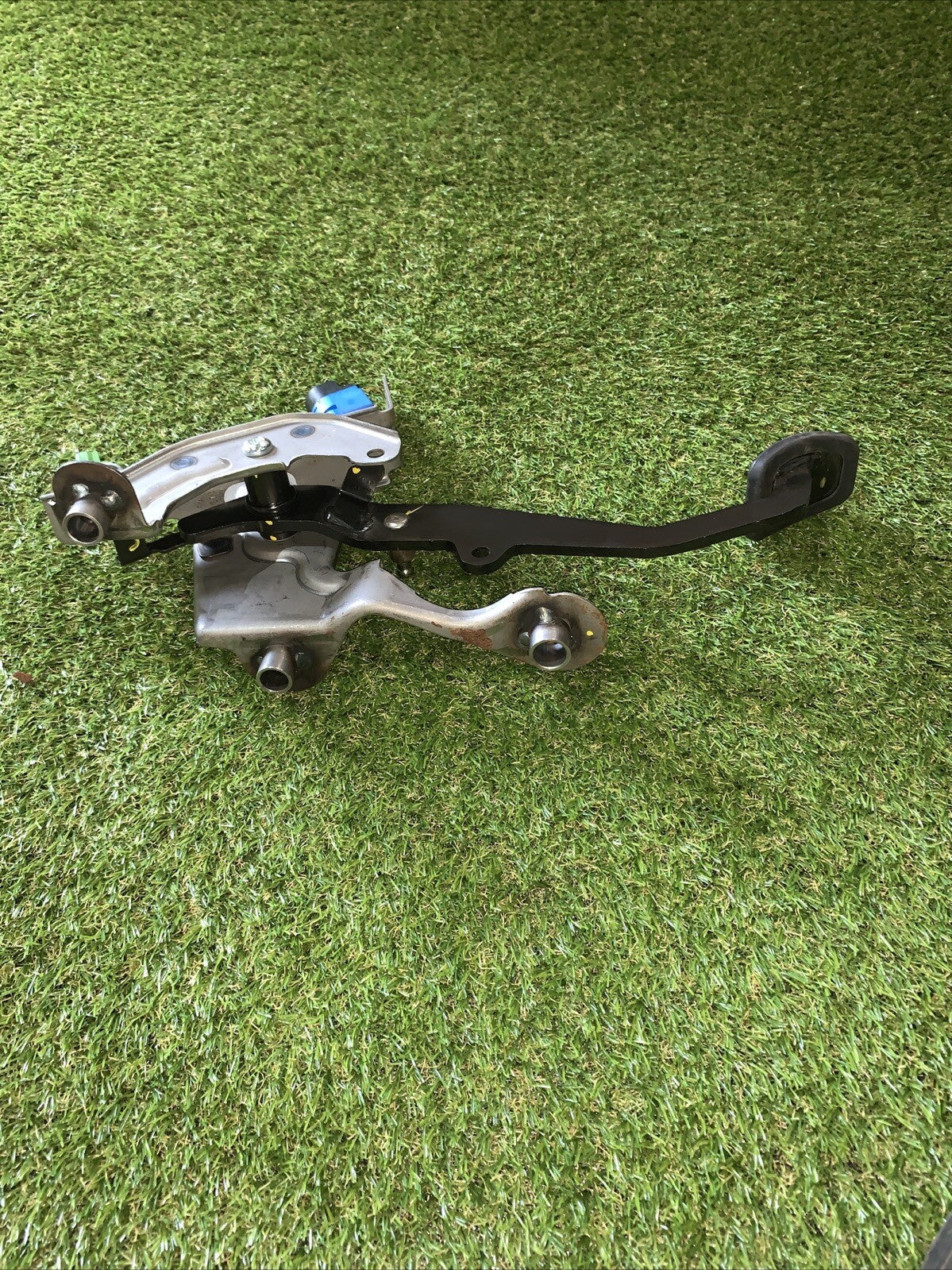 Pedale Frizione Renault Captur Benzina 465039054R