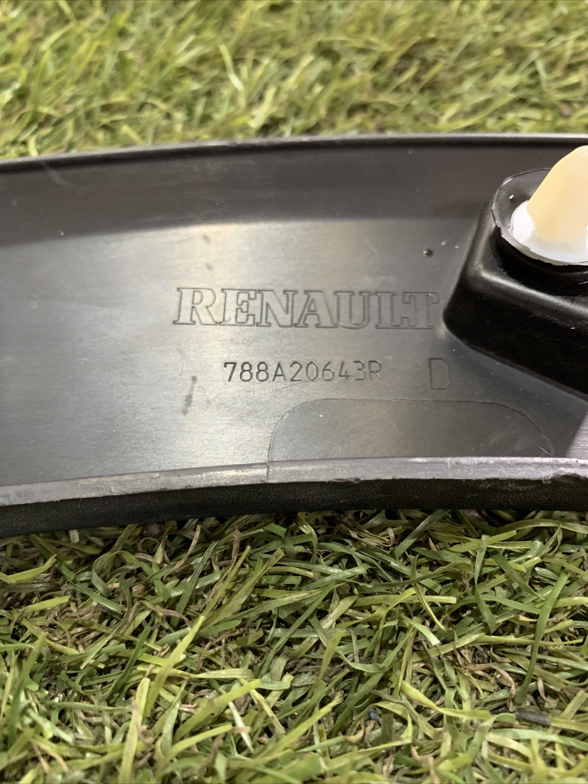 788A20643R CODOLINO ARCO RUOTA PARAFANGHINO POSTERIORE DX RENAULT CAPTUR I 2012 