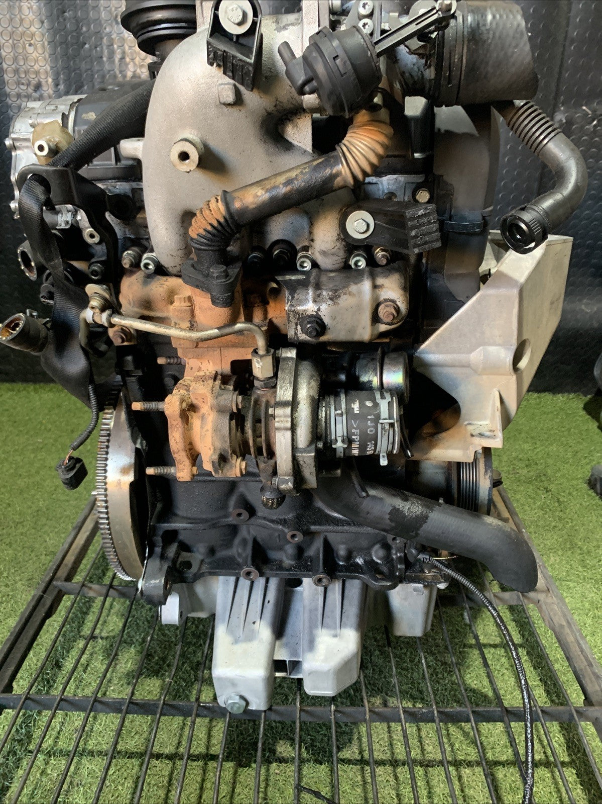 MOTORE COMPLETO  VOLKSWAGEN Polo 4° Serie BAY Diesel 1400 (01 09)