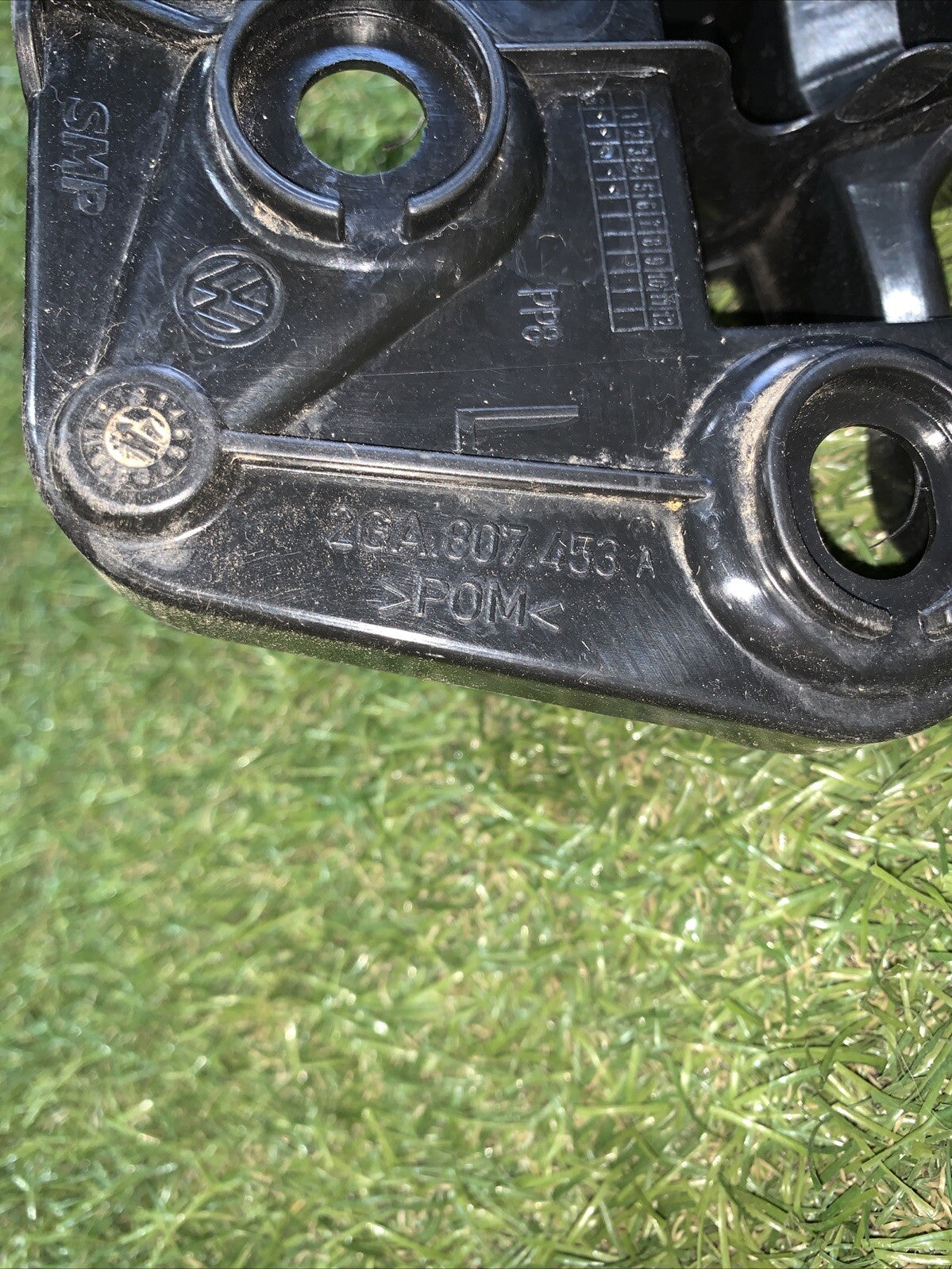 Staffa Paraurti Posteriore Sinistro Volkswagen T-Roc 2GA807453A