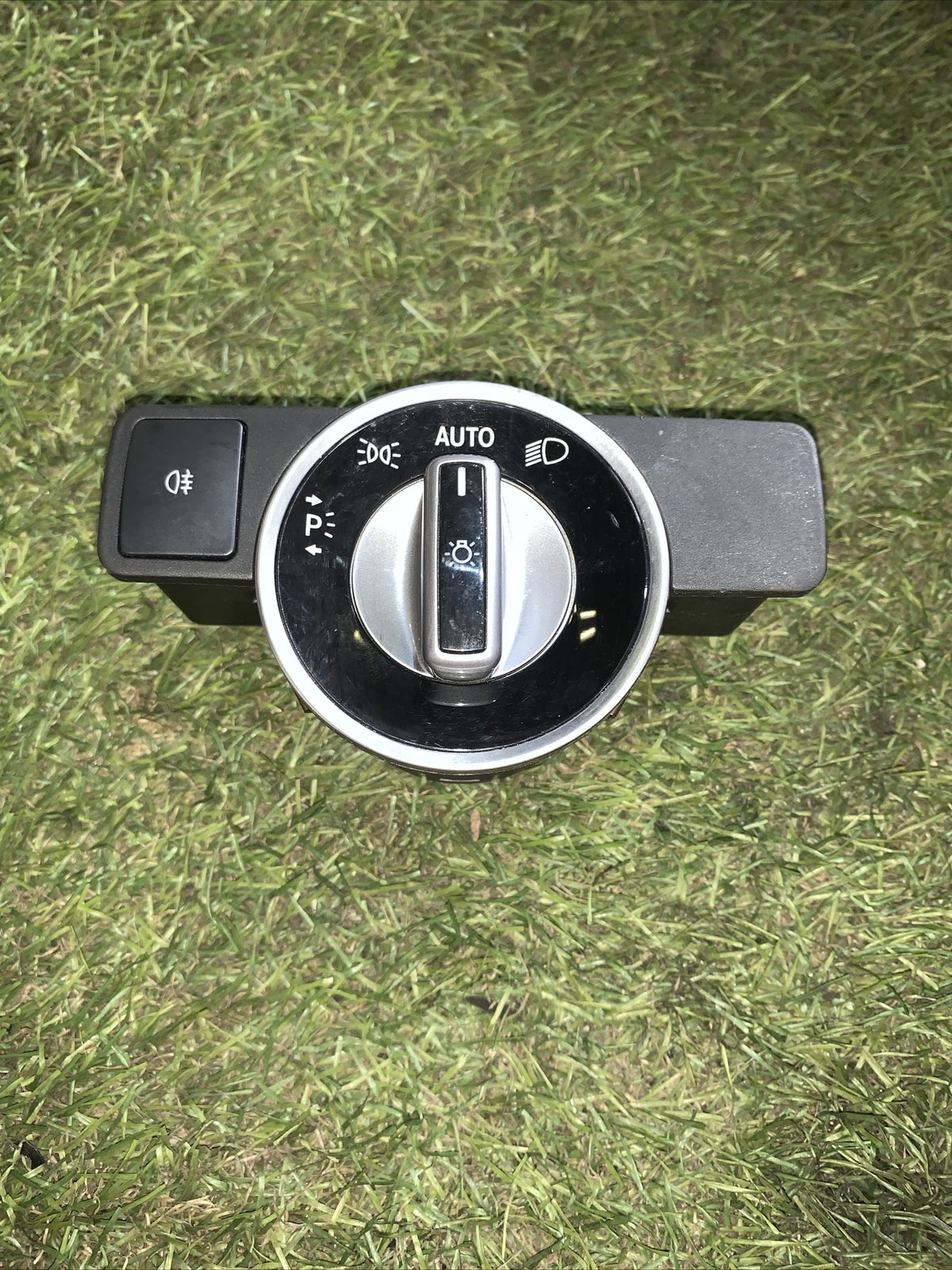 Pulsantiera comando luci Mercedes Classe A w176 codice: A2129050551