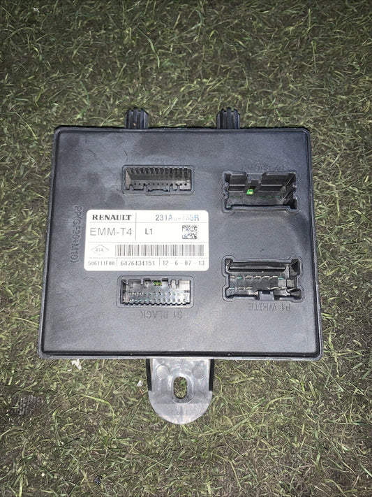 CENTRALINA COMFORT RENAULT Captur Serie 231A04735R 900 Benzina