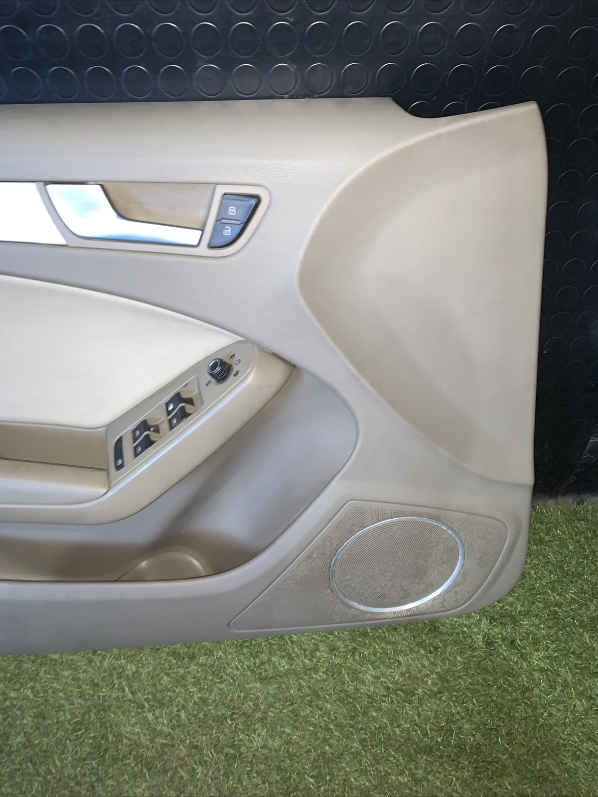 PANNELLO INTERNO PORTA ANTERIORE SINISTRO AUDI A4 B8 2012 8K1867105