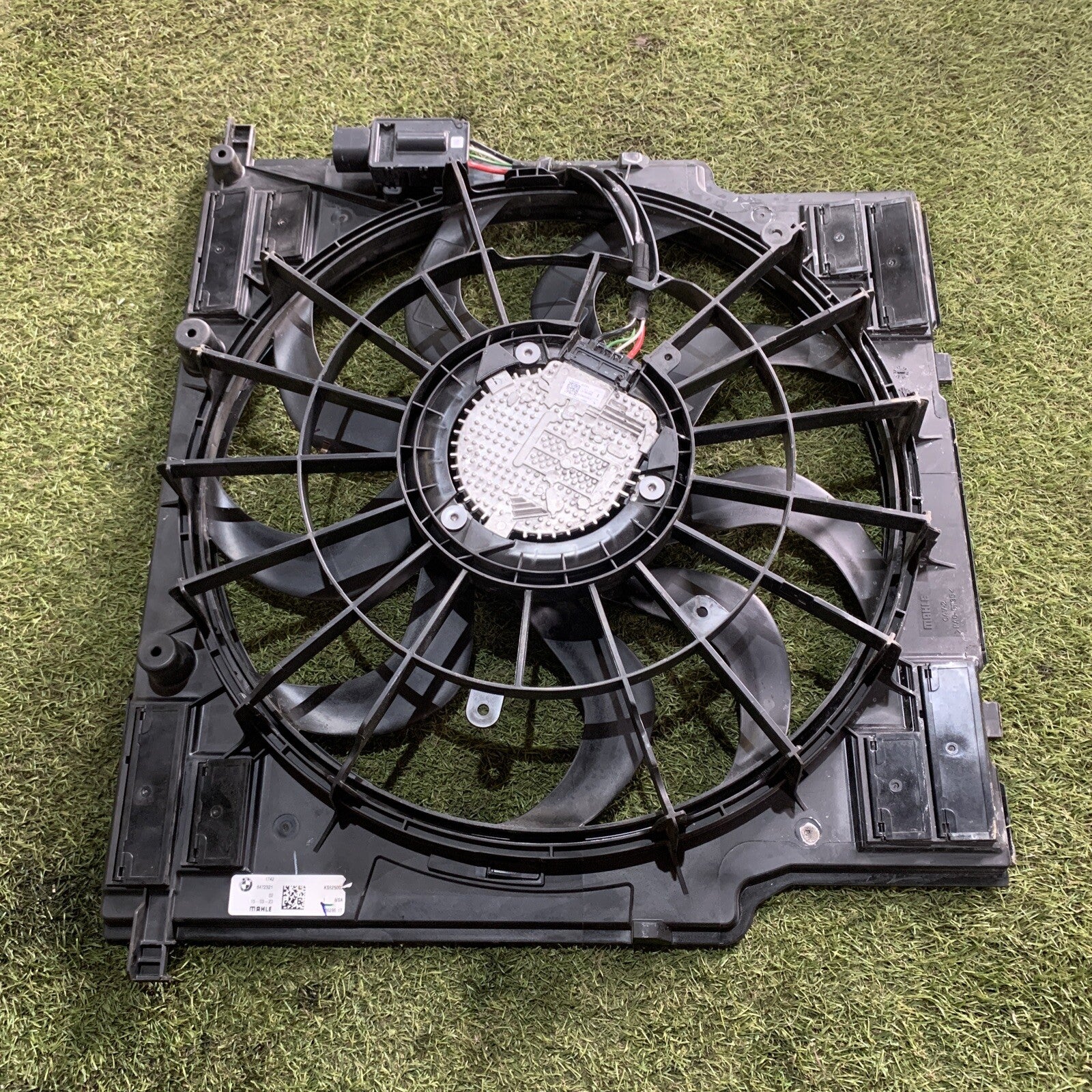 Elettroventola Radiatore Bmw X4 2022 2.0 190 CV 8472321