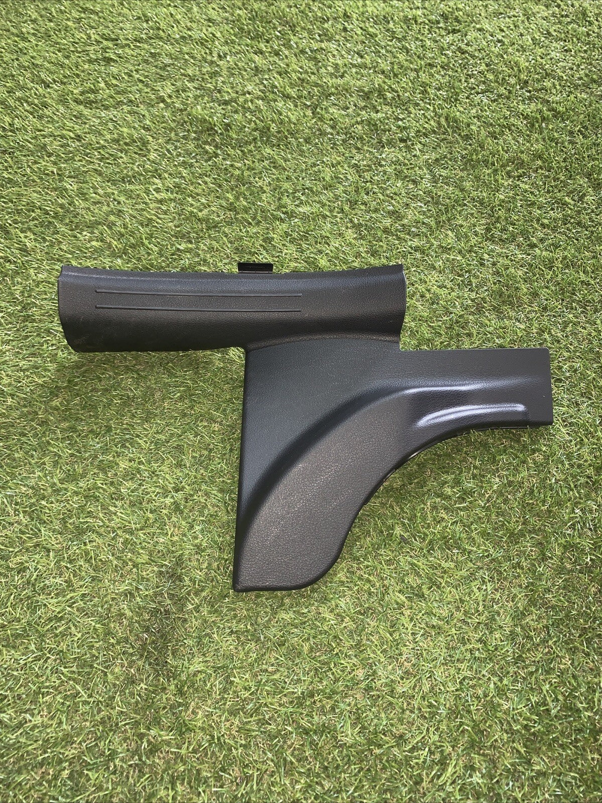 COPERCHIO BATTITACCO POSTERIORE DESTRO KIA SPORTAGE 2023 COD:85886-R2000