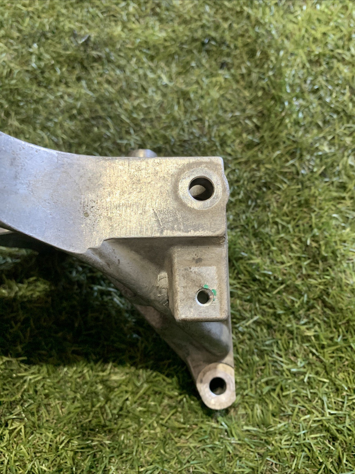 Supporto Pompa Carburante Ford Fiesta 2018 1.5 Diesel XUJG 9810953280