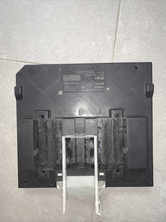 RICAMBI USATI 5Q0937084DL BODY COMPUTER VOLKSWAGEN T-Roc Serie  2018 1.6