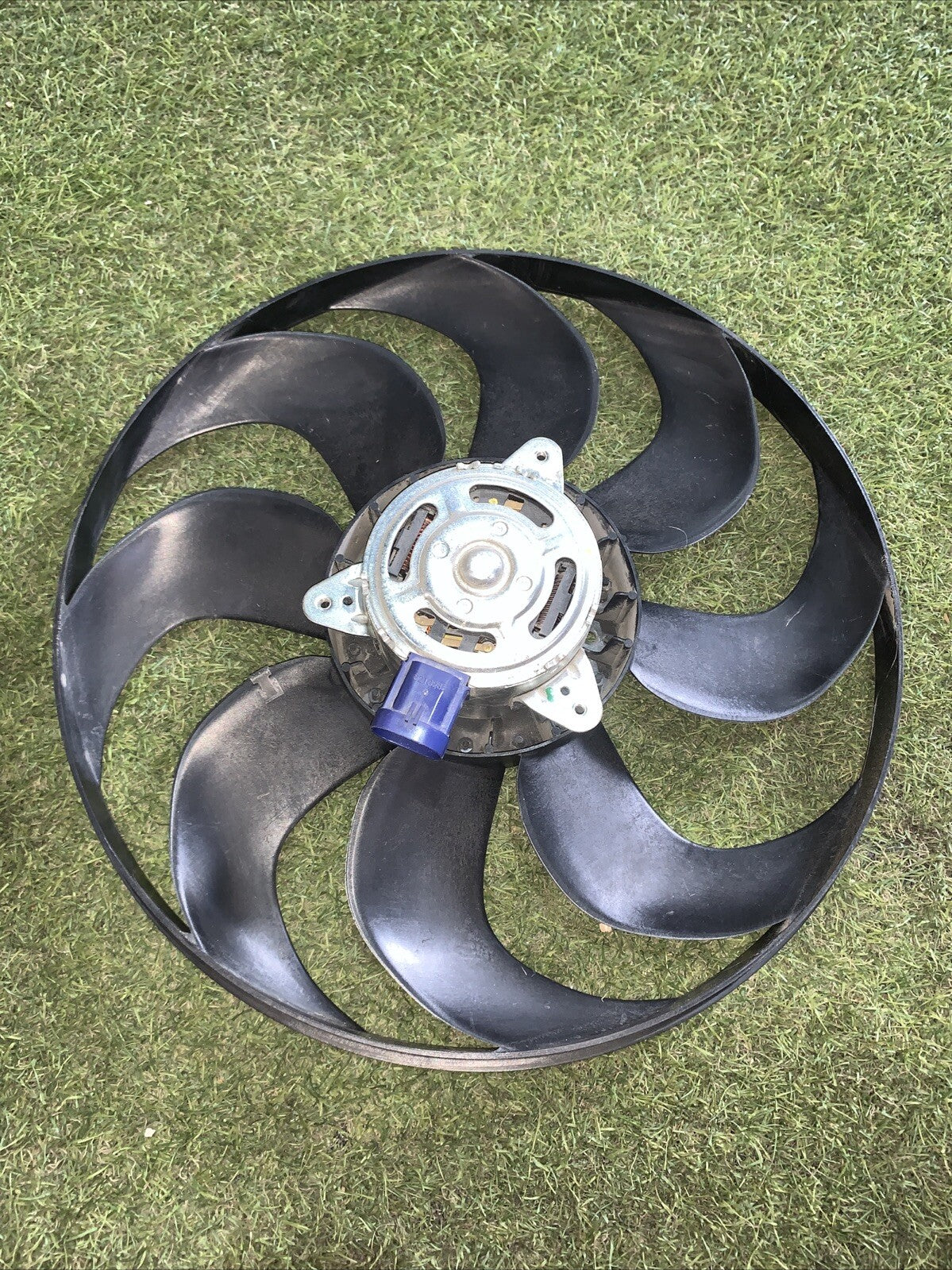 500.0991 ELETTROVENTOLA RENAULT Clio Serie IV 2015 1.5 Diesel