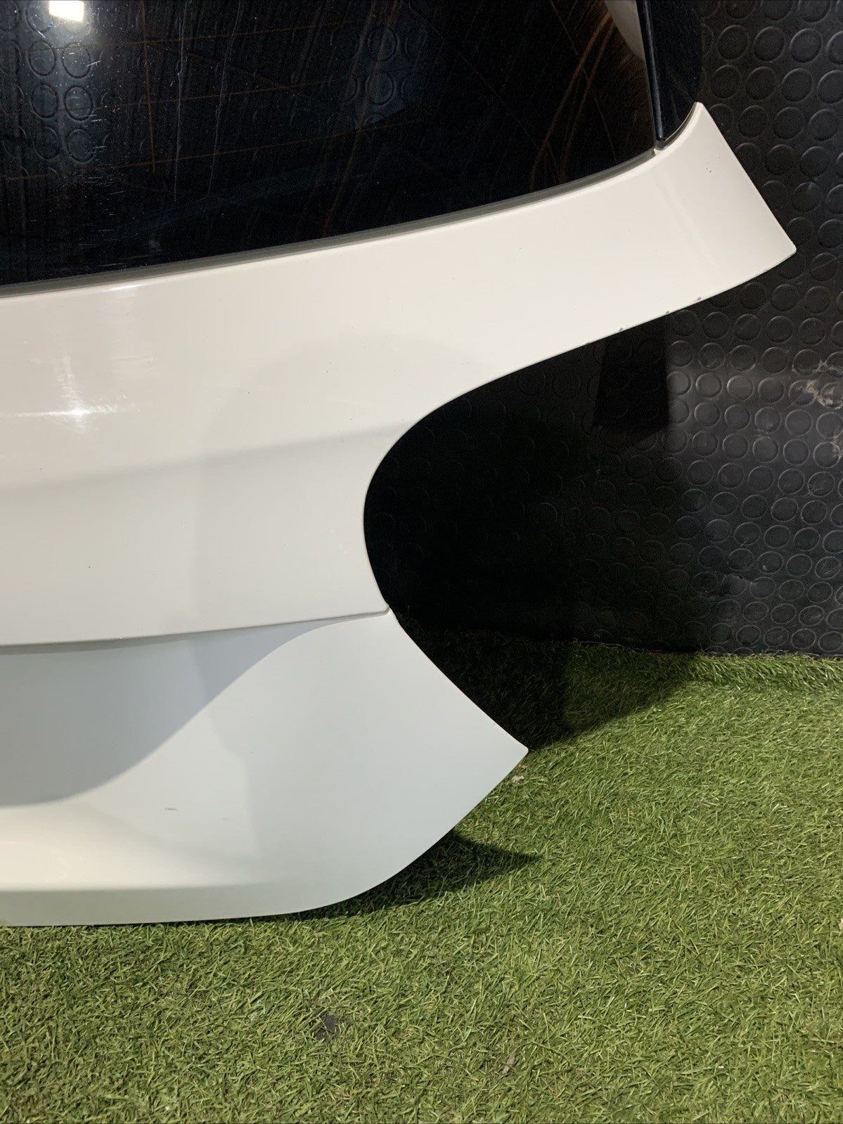 PORTELLONE COFANO BAULE POSTERIORE MERCEDES CLASSE A W176 DAL 2012 AL 2018 (2)