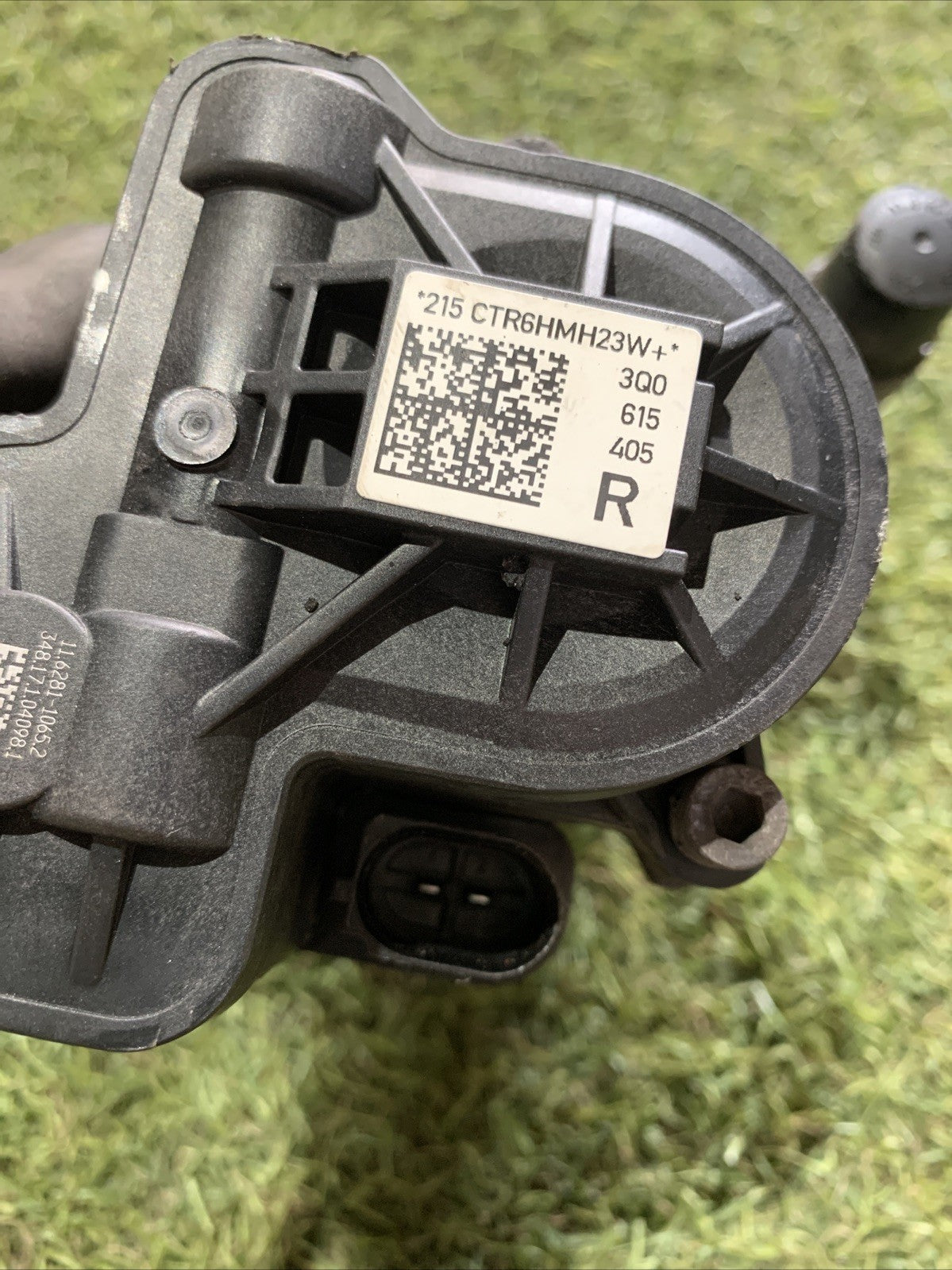 PINZA FRENO POSTERIORE SINISTRA PER VOLKSWAGEN Tiguan Serie 3Q0615405R (16 ) (2)