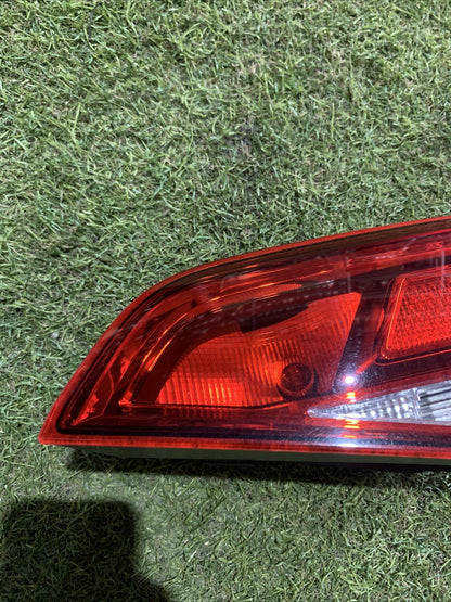 STOP FANALE POSTERIORE DX INTERNO PER AUDI A3  (2016 ) 5P 8V4945076