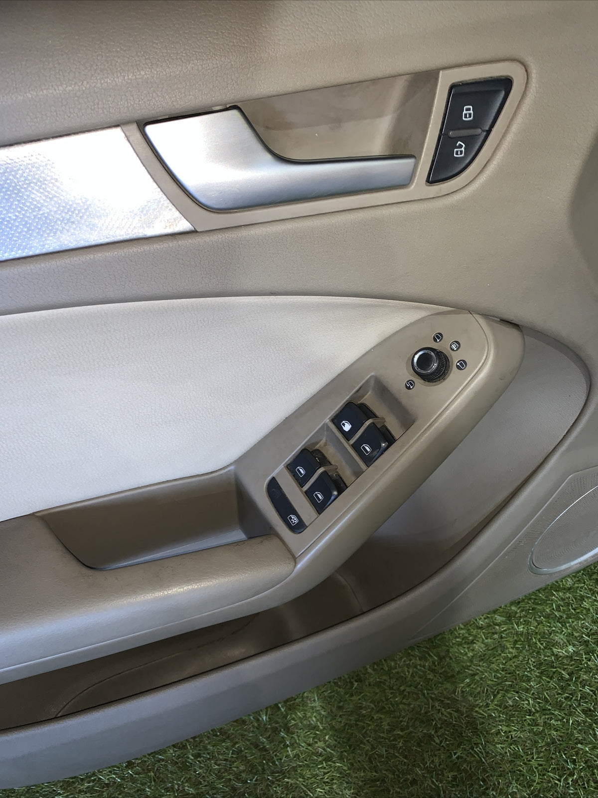 PANNELLO INTERNO PORTA ANTERIORE SINISTRO AUDI A4 B8 2012 8K1867105