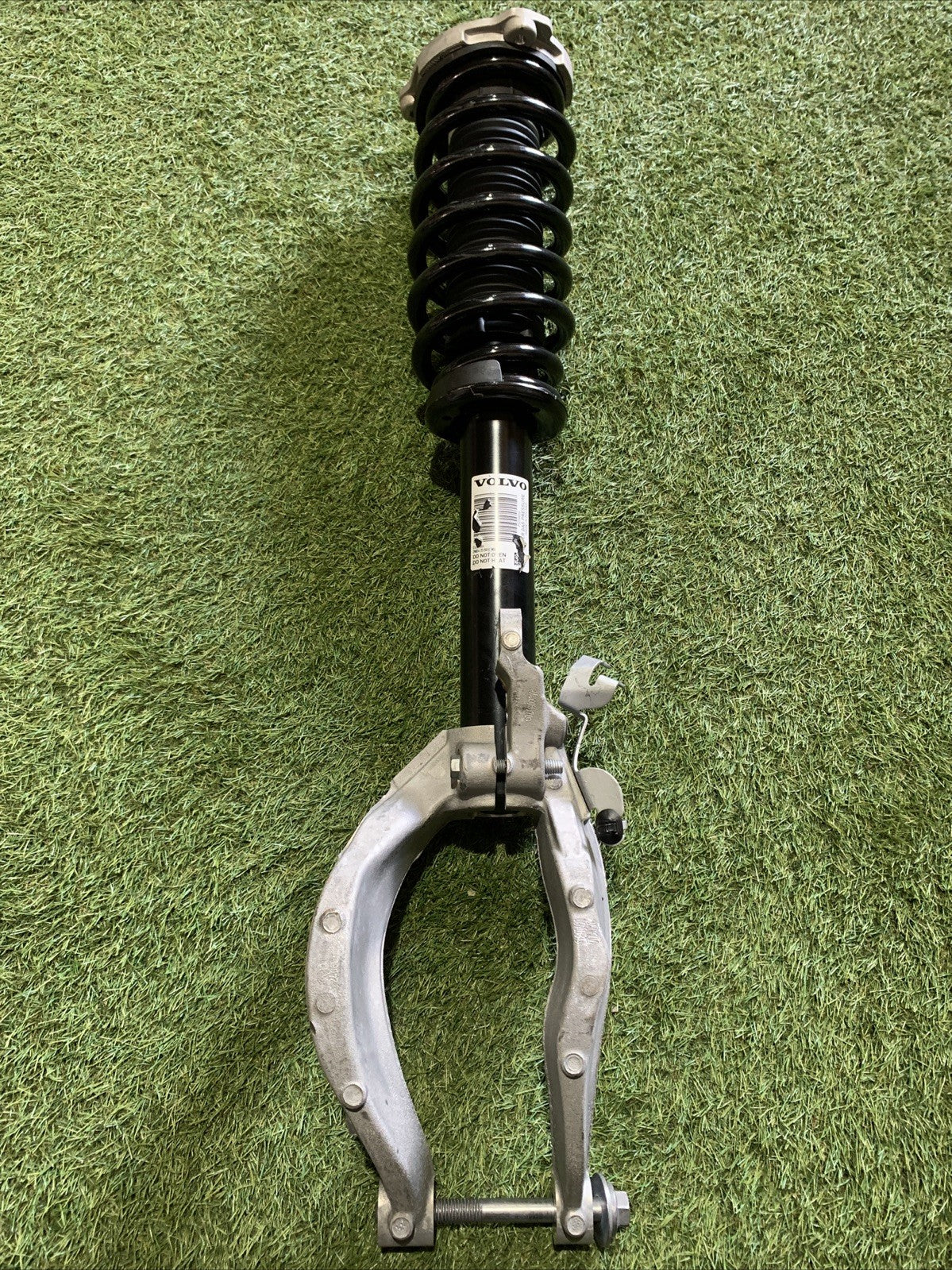 Ammortizzatore Anteriore Destro Volvo XC60 2025 P32346002