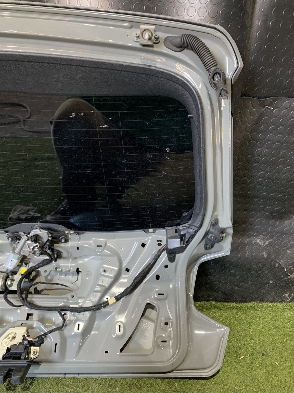 Cofano Baule Portellone Posteriore Audi Q2 (2)