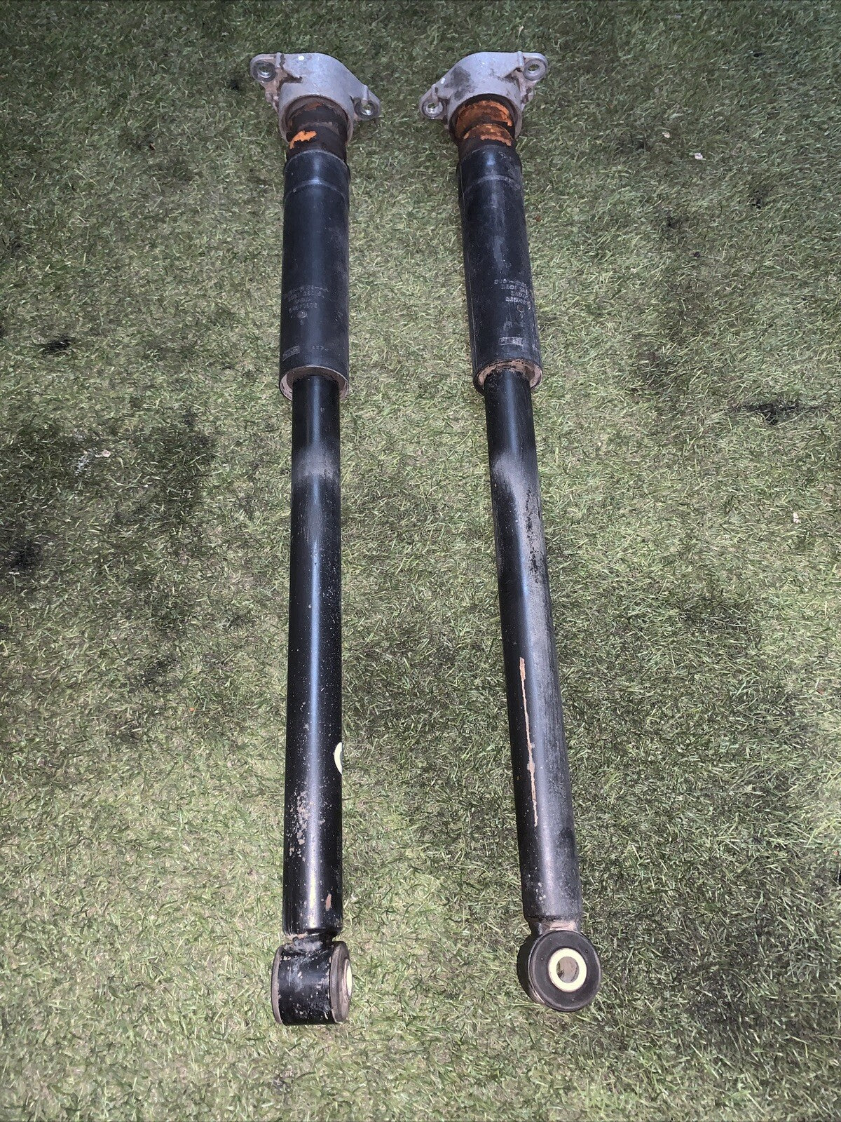 Ammortizzatore Posteriori Ford Fiesta 2011 8V51-18159-AA