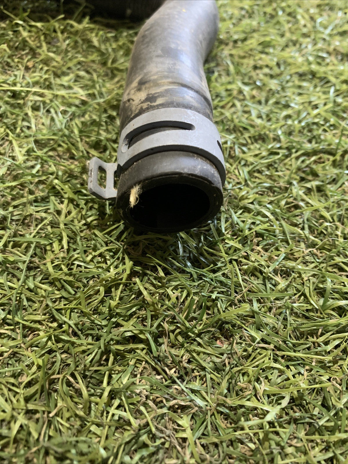 2Q0121063 MANICOTTO TUBO ACQUA LIQUIDO RAFFREDDAMENTO VOLKSWAGEN T-ROC 1.0 B