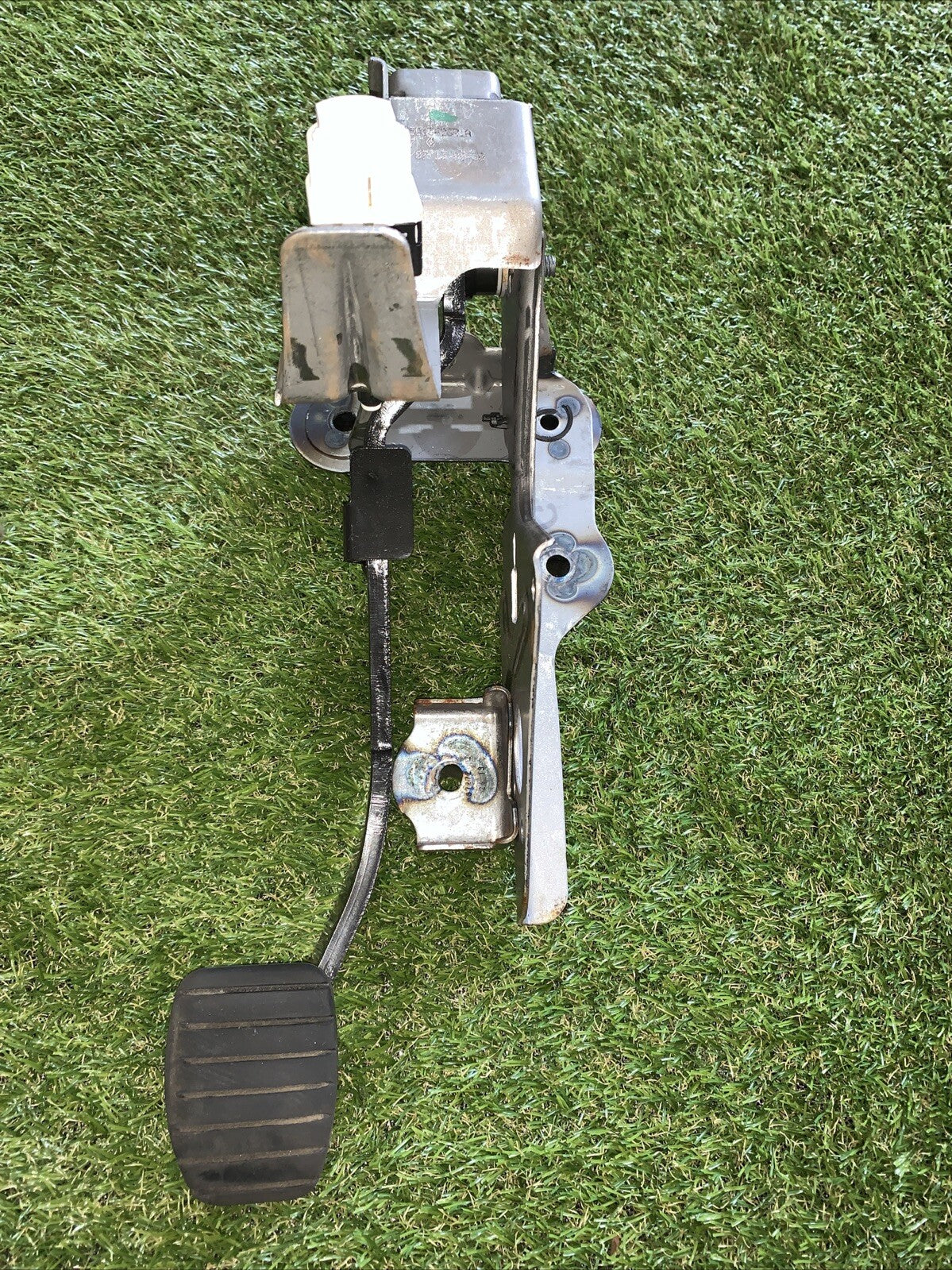 Pedale Freno Renault Captur 2013 Benzina 465013423R