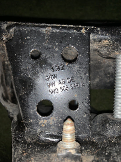 PONTE ASSALE POSTERIORE AUDÌ Q3 RSQ3 2021 5N0505329A-5N0505285D