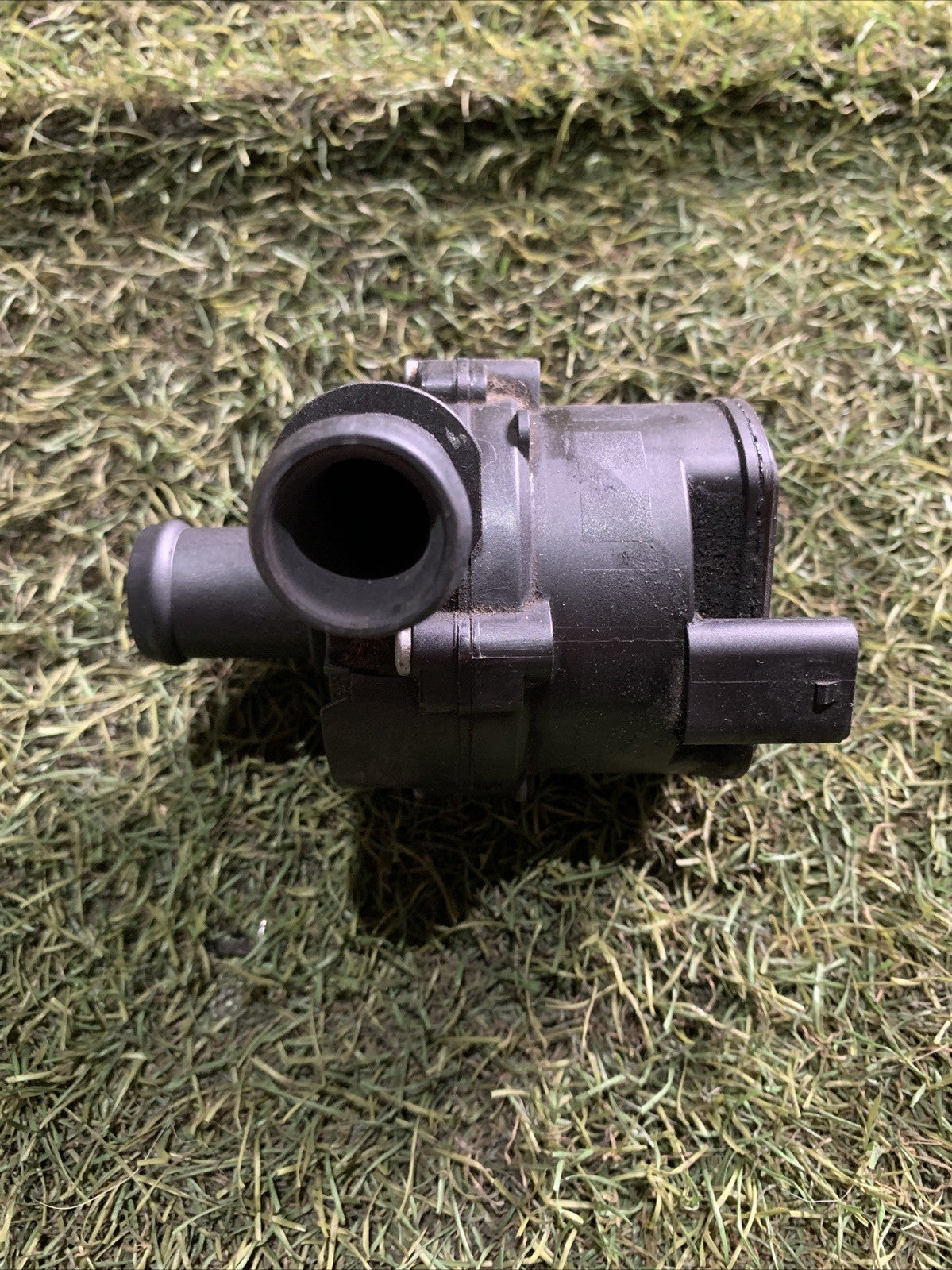 Pompa Acqua Ausiliaria Volkswagen Golf 7 5G0965567