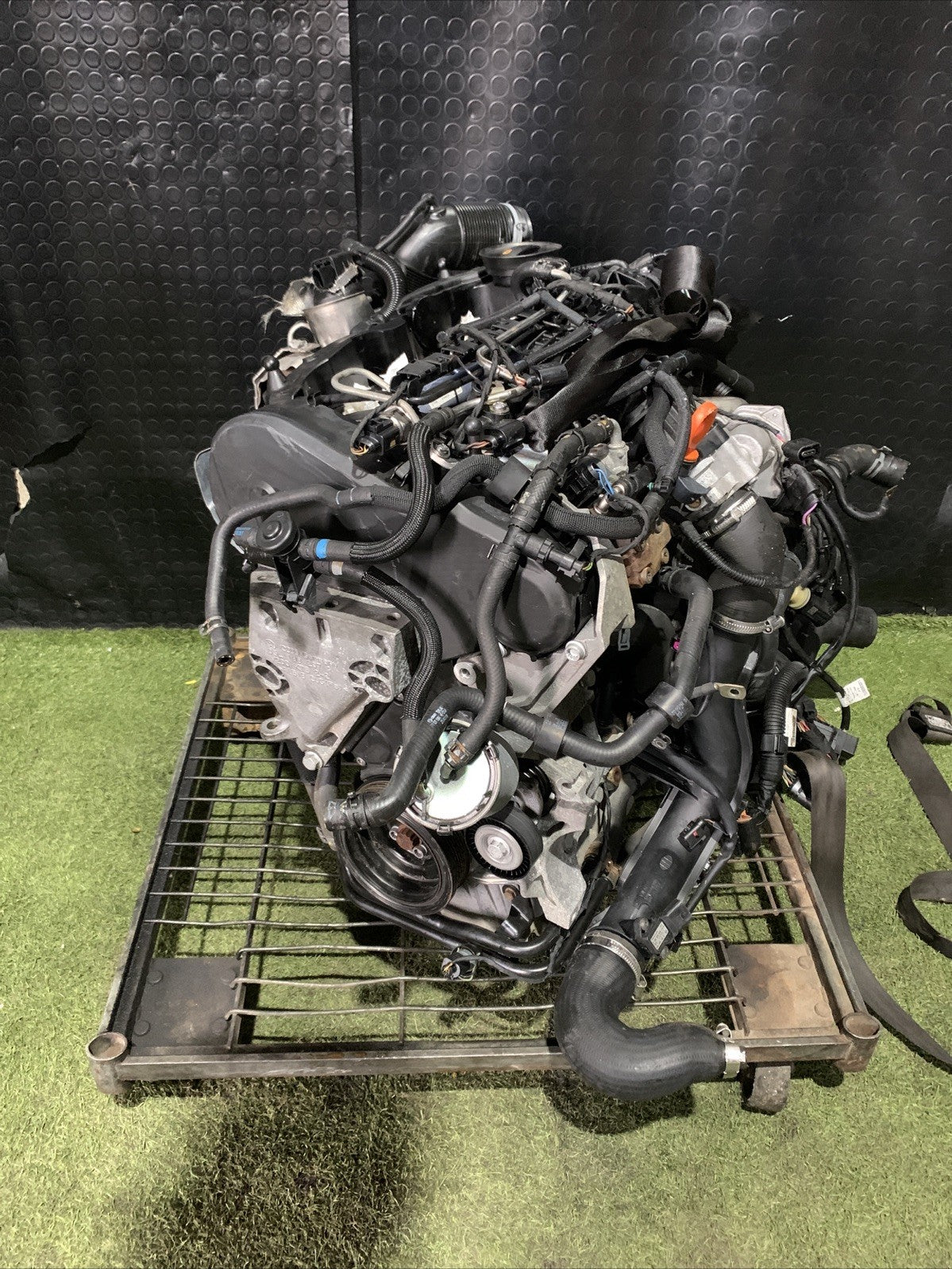 MOTORE CAY CAYB VOLKSWAGEN POLO 1.6 TDI 66KW 2011 SENZA INIETTORI