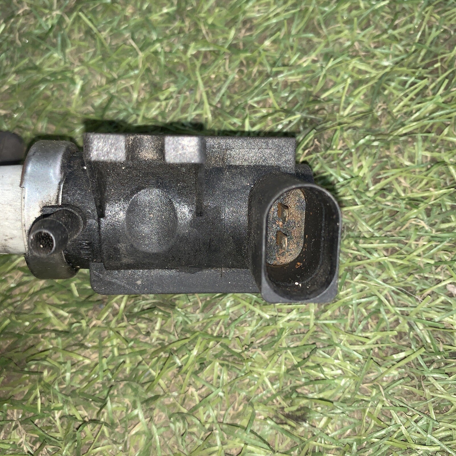 Convertitore Di Pressione per VOLKSWAGEN Golf (1J0906627A)