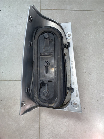 253042R FANALINO STOP POSTERIORE DESTRO SMART FORTWO 450 DAL 1999 AL 2005