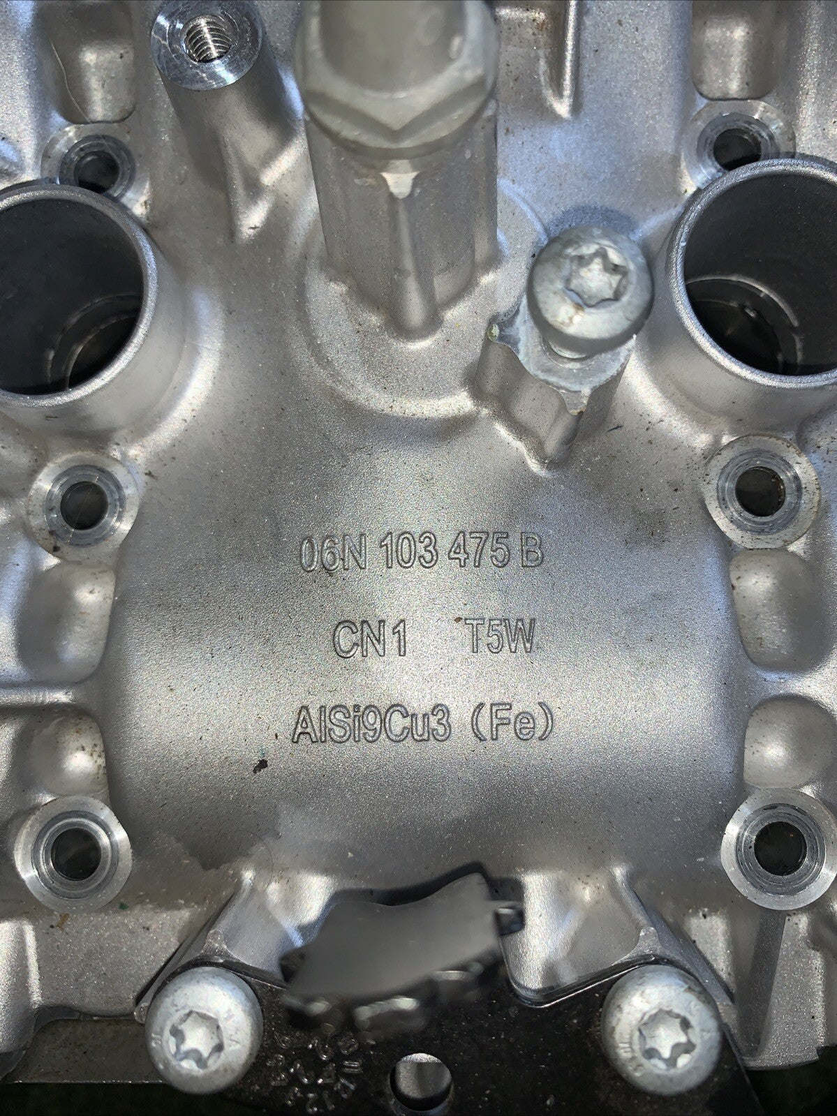 Testata Motore Audi Q3 2020 2.0 Benzina 06N103403E/F