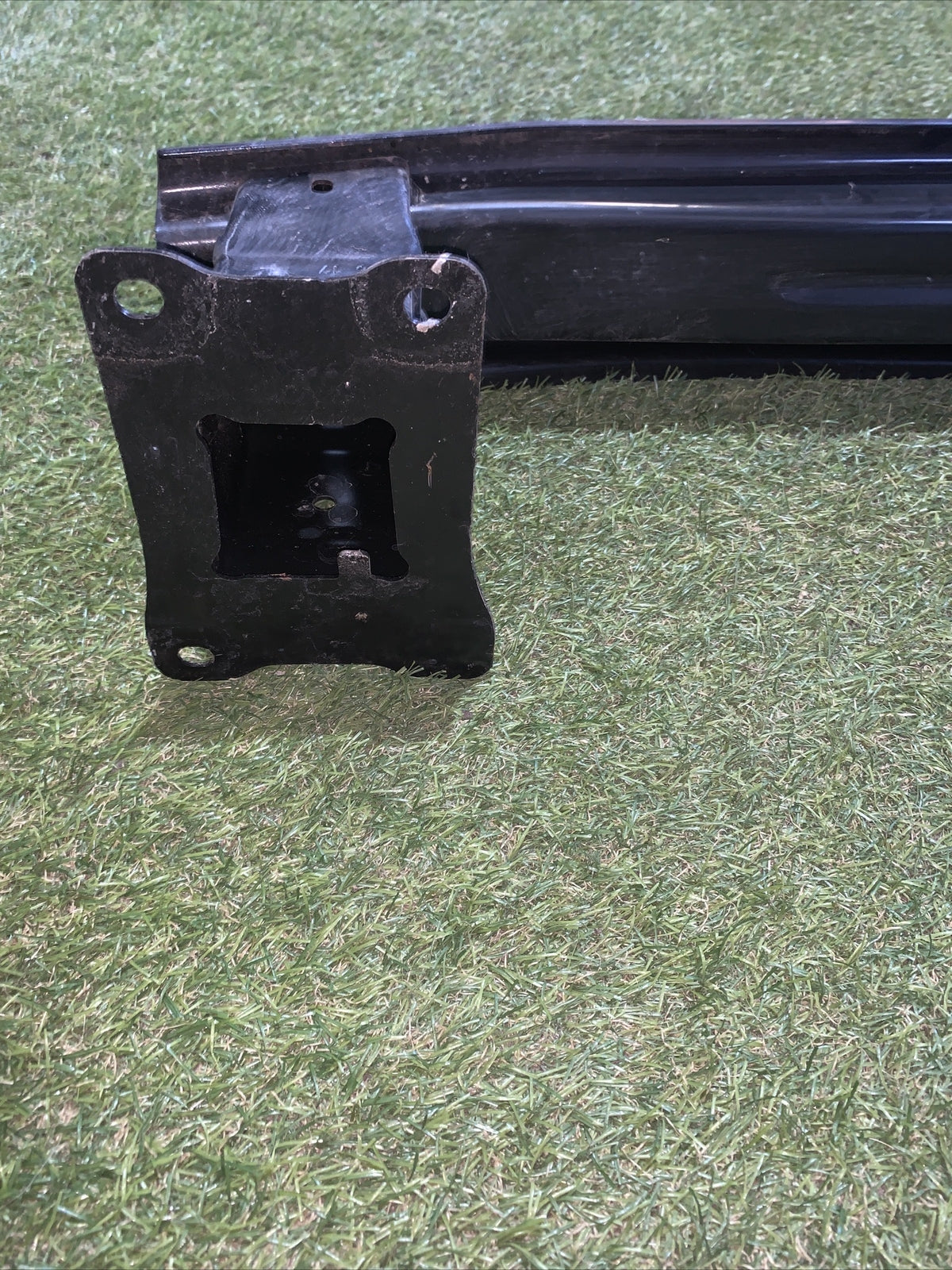 TRAVERSA PARAURTI POSTERIORE VOLKSWAGEN VW T-ROC '19 2GA807305