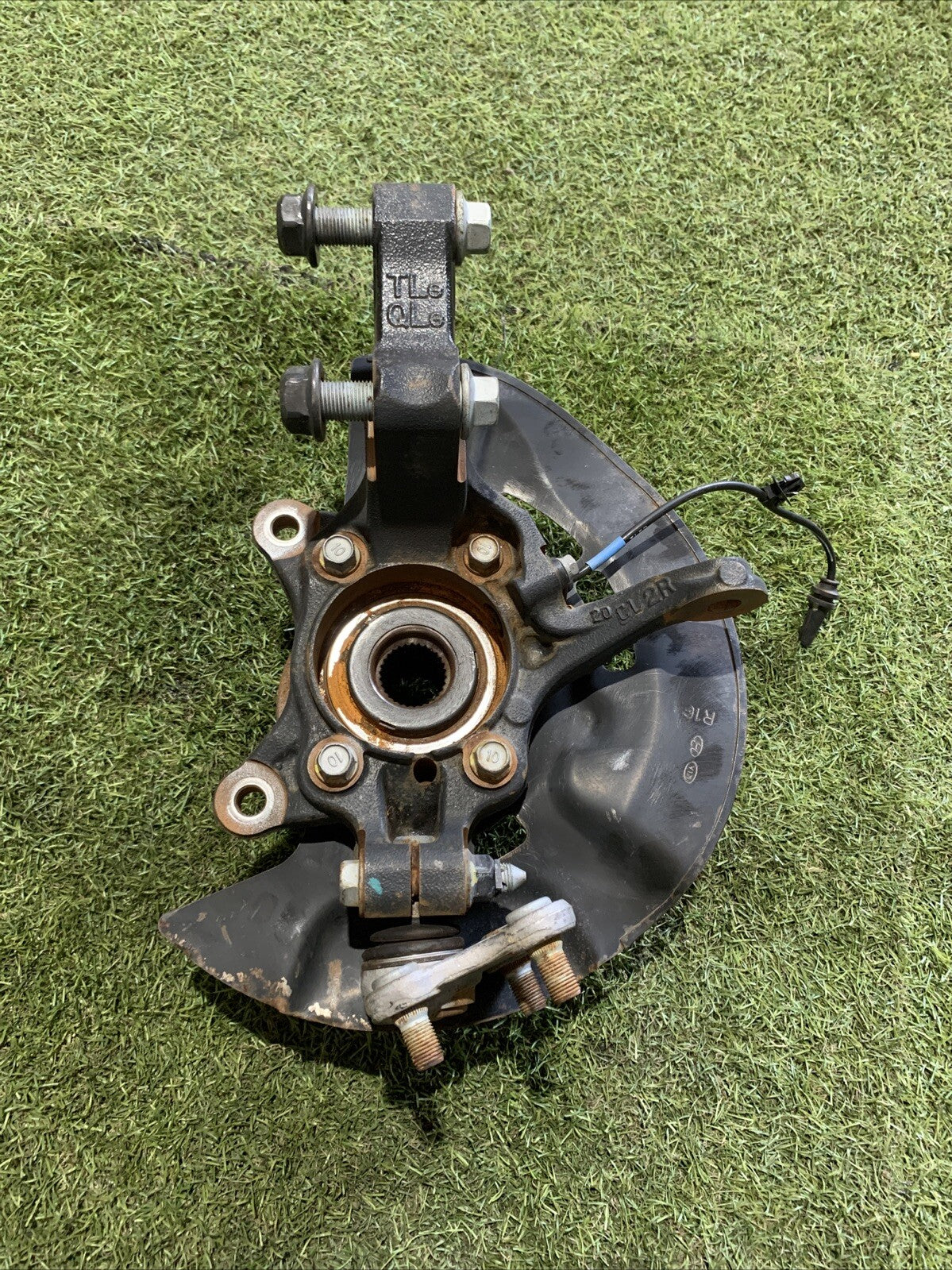 MOZZO MONTANTE FUSELLO ANTERIORE DESTRA HYUNDAI TUCSON (TL TLE) 1.6 CRDI