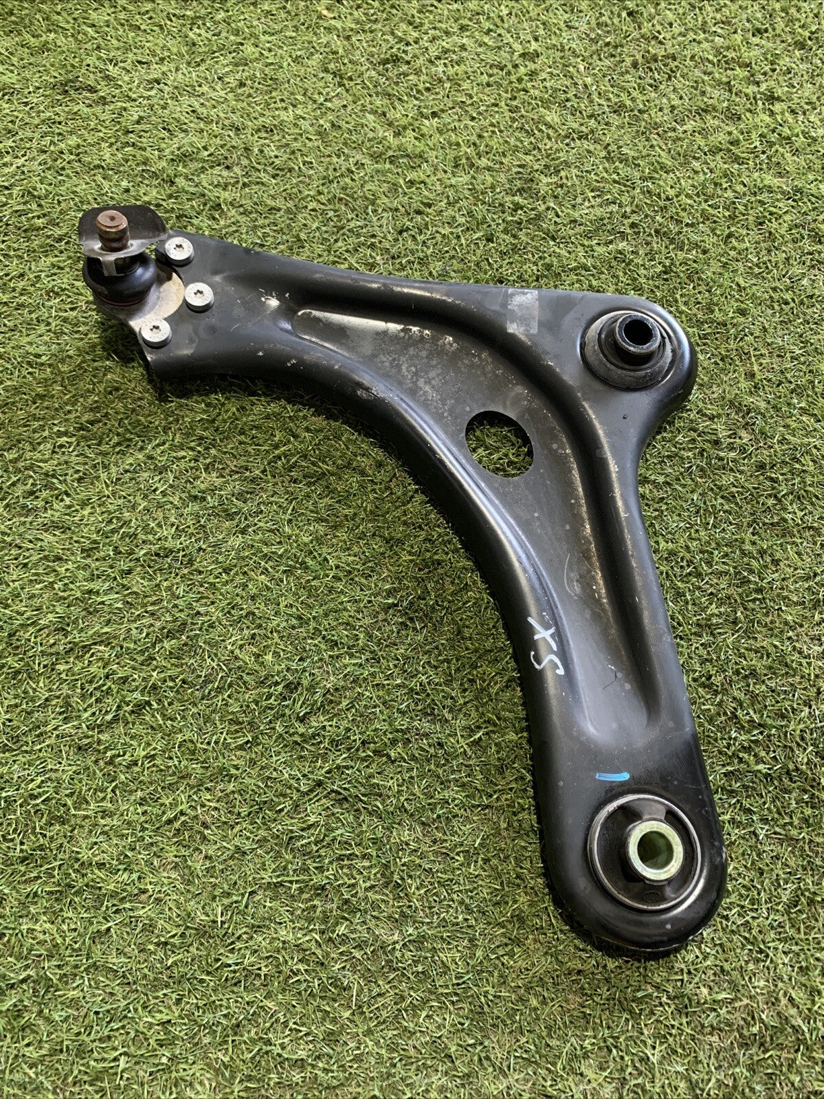 Braccio Oscillante Anteriore Sinistro Citroen C3 Dal 2016 1.2 Benzina