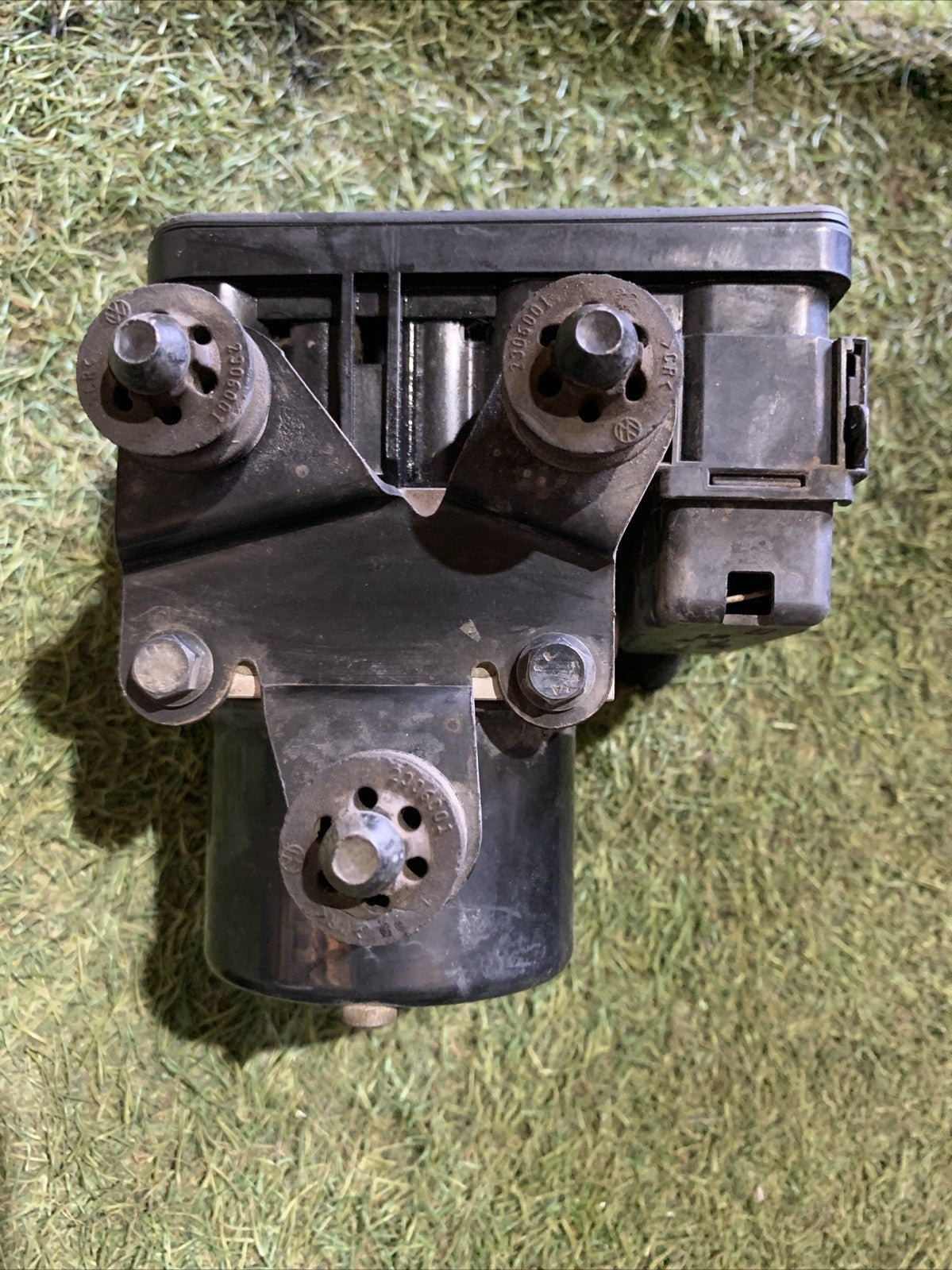 Pompa Abs Volkswagen Golf 5 1.9 Diesel 1K0907379AA
