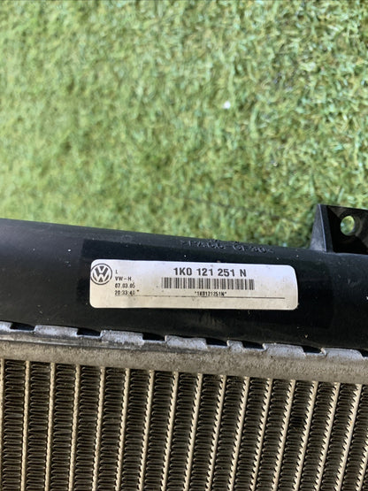 Radiatore Acqua Volkswagen Golf 5 2.0 Diesel 1K0121251N