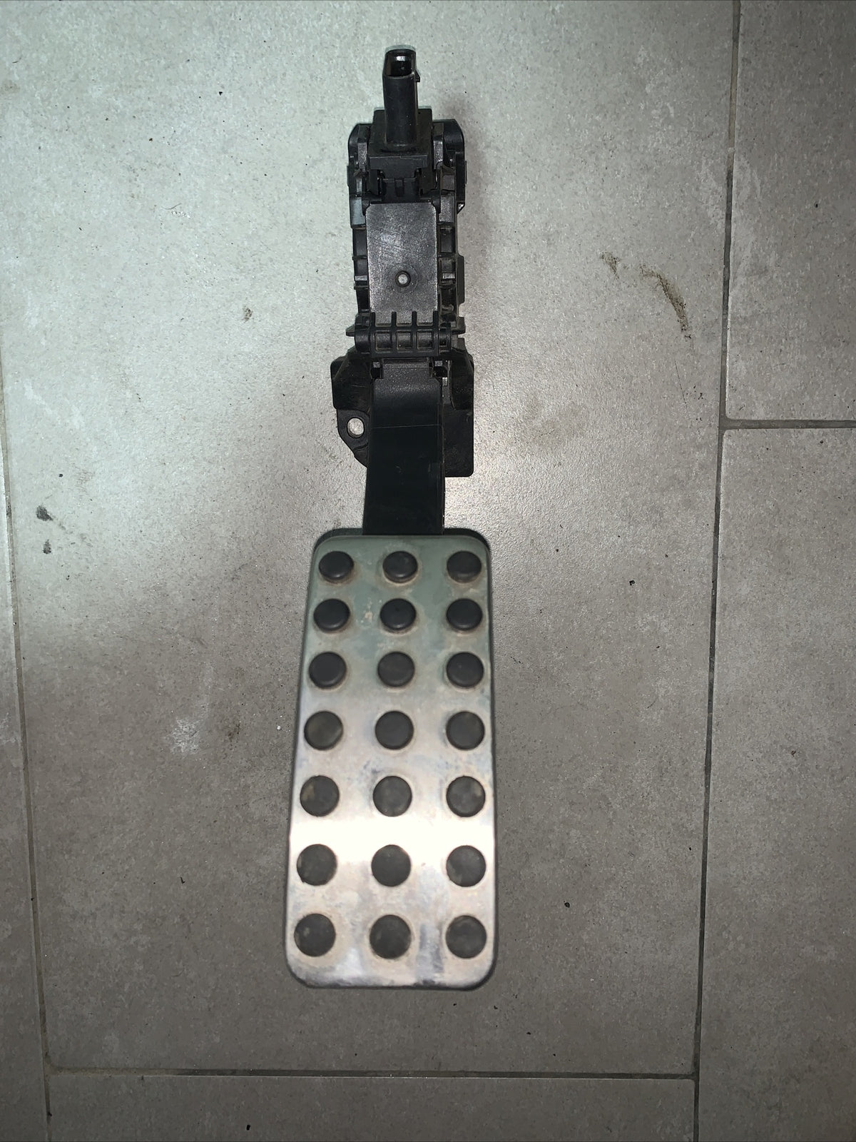 A1773001900 PEDALE ACCELERATORE MERCEDES GLA 2020