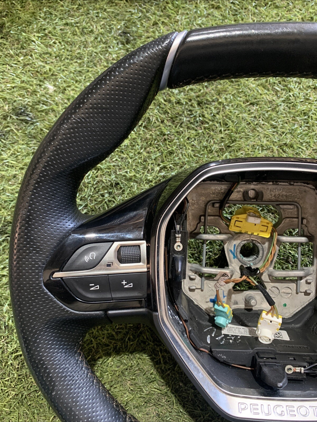 VOLANTE STERZO PER PEUGEOT 5008 GT Line 98105489ZD 2020