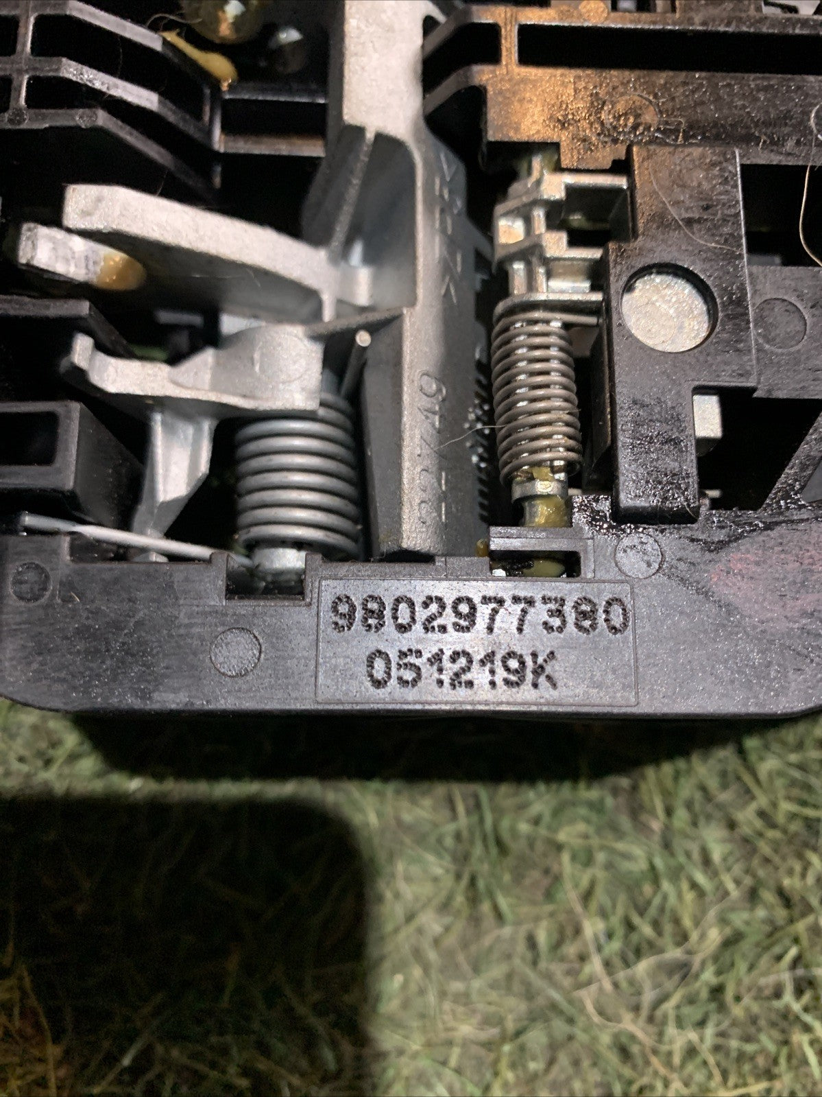 Supporto Maniglia Esterna Anteriore Sinistra Opel Corsa F 9802977380
